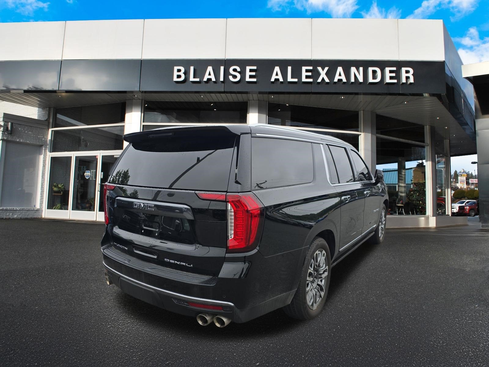 2023 GMC Yukon XL Denali Ultimate
