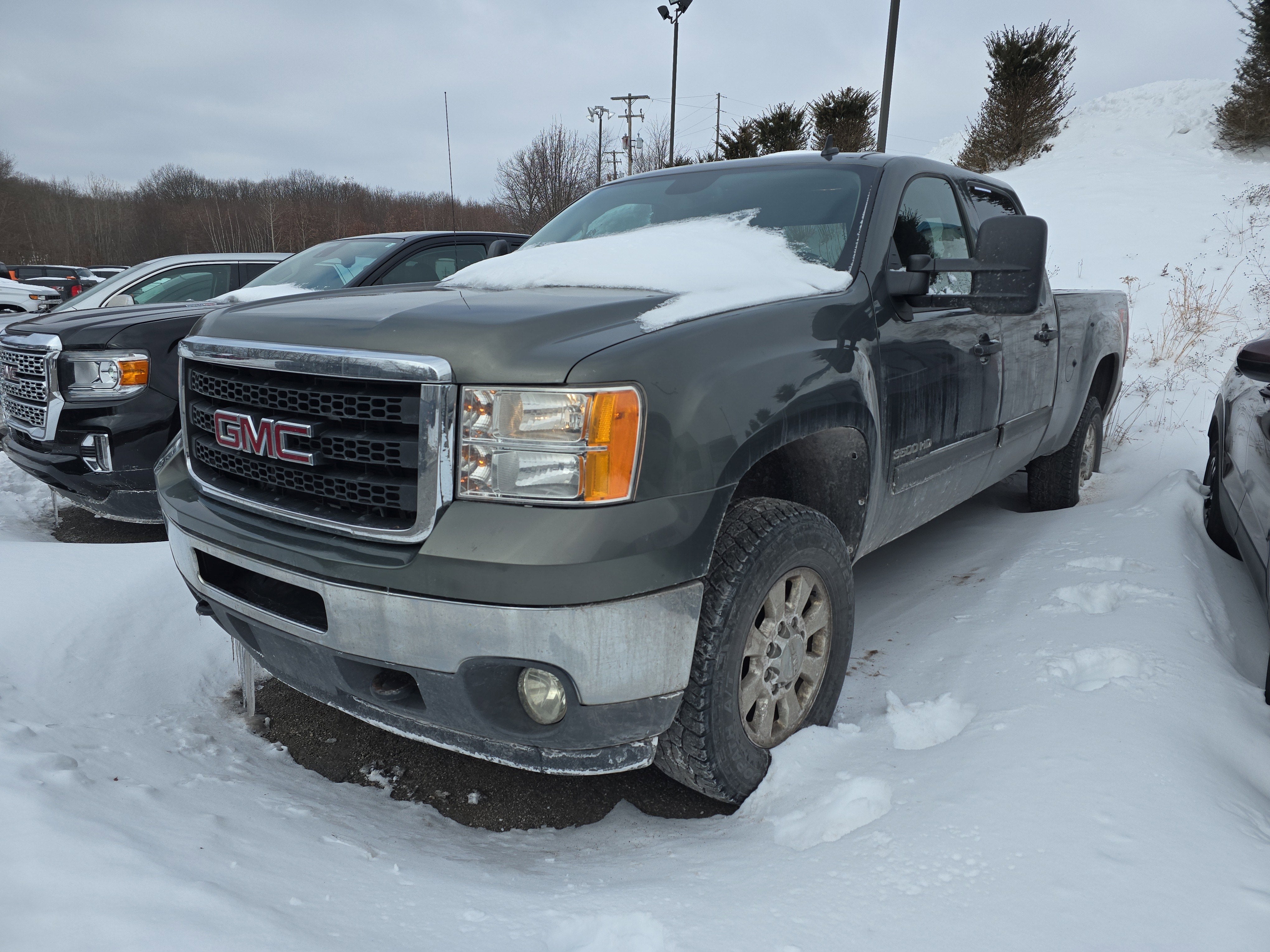 2011 GMC Sierra 3500 HD SRW SLE