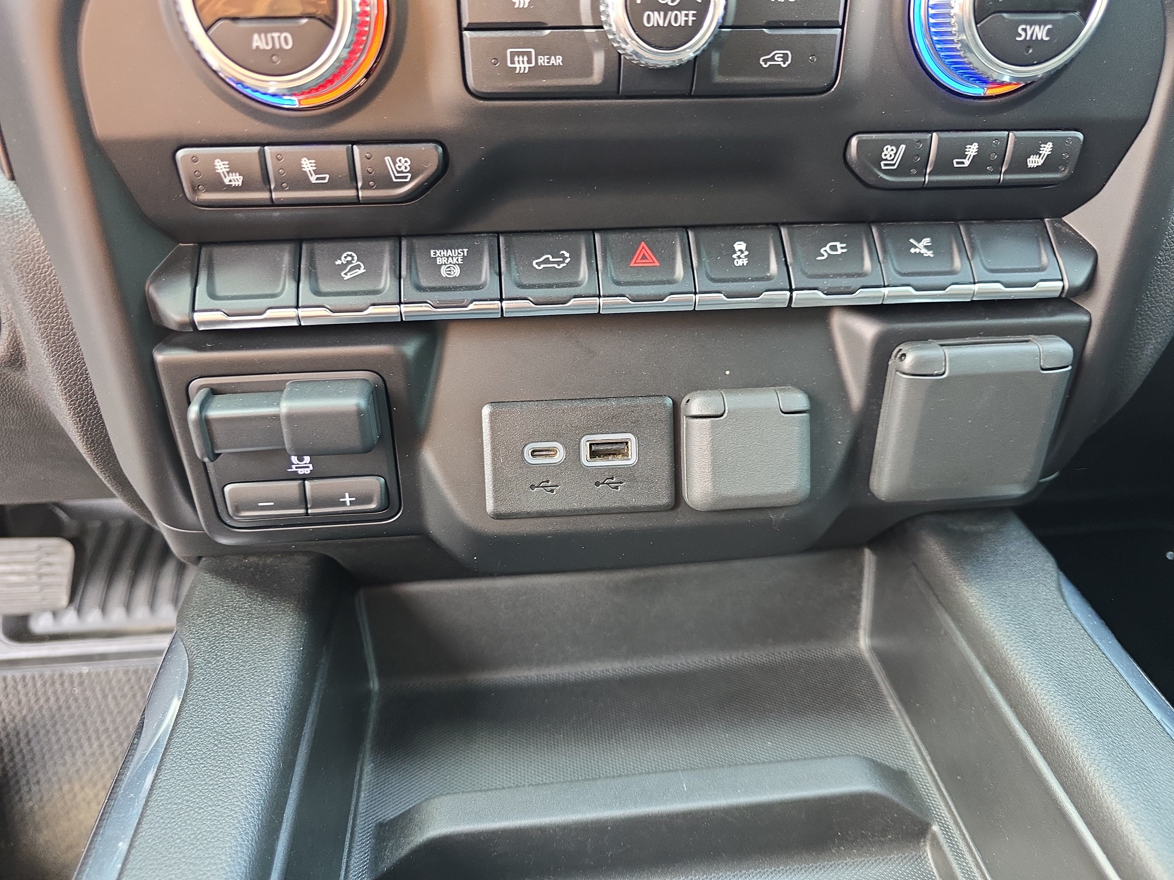 2023 GMC Sierra 2500 HD AT4