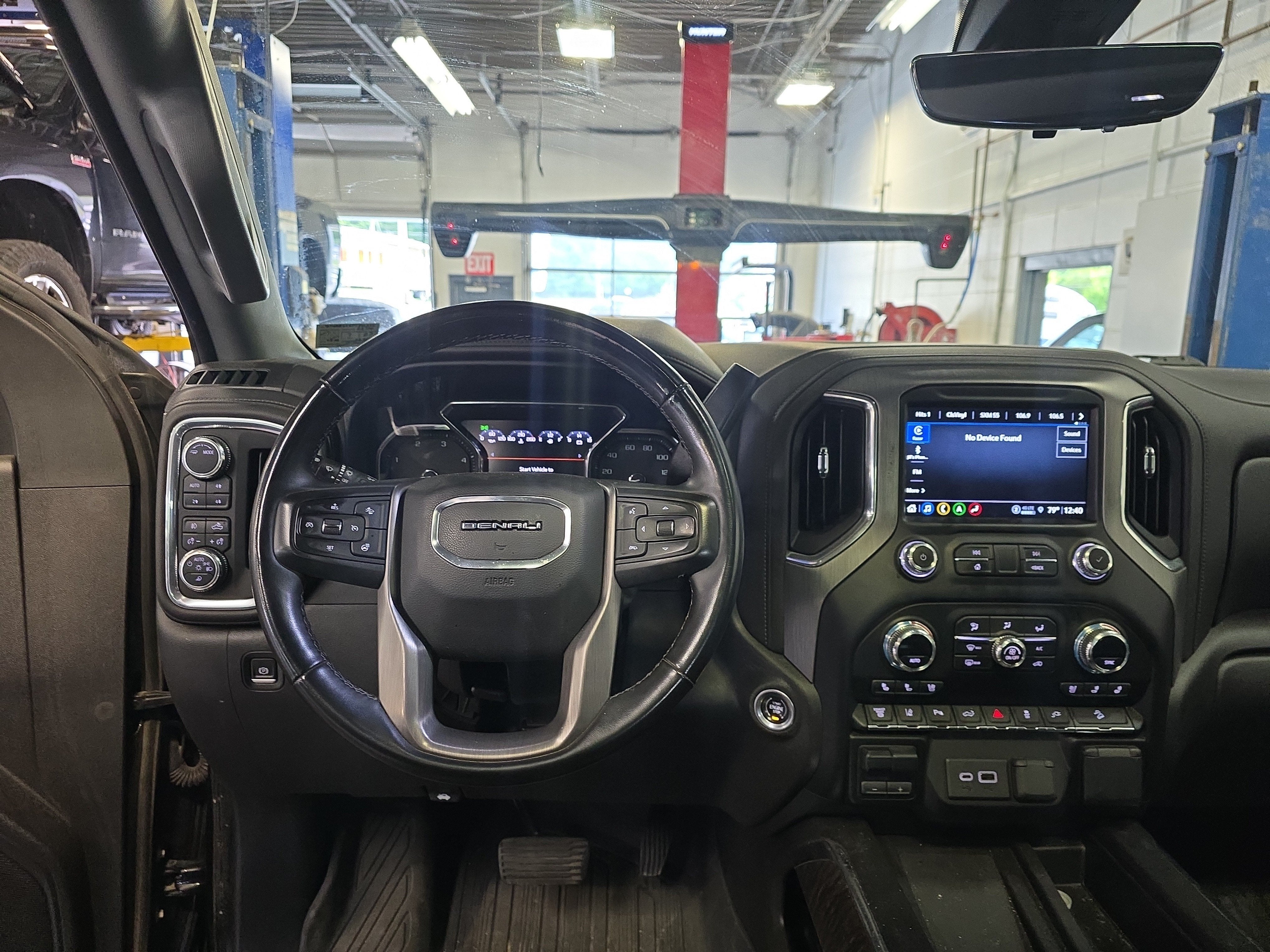 2023 GMC Sierra 2500 HD Denali