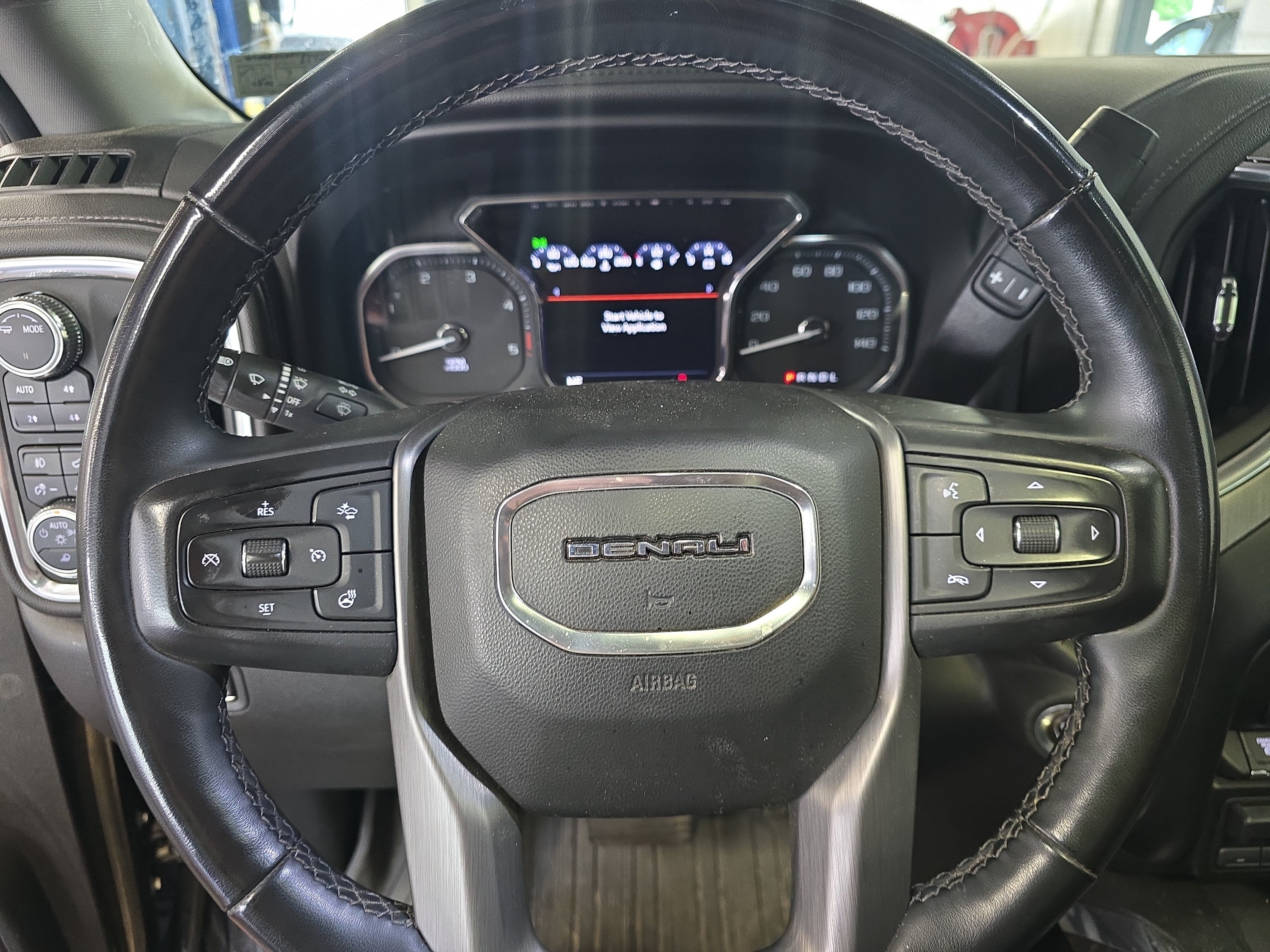 2023 GMC Sierra 2500 HD Denali