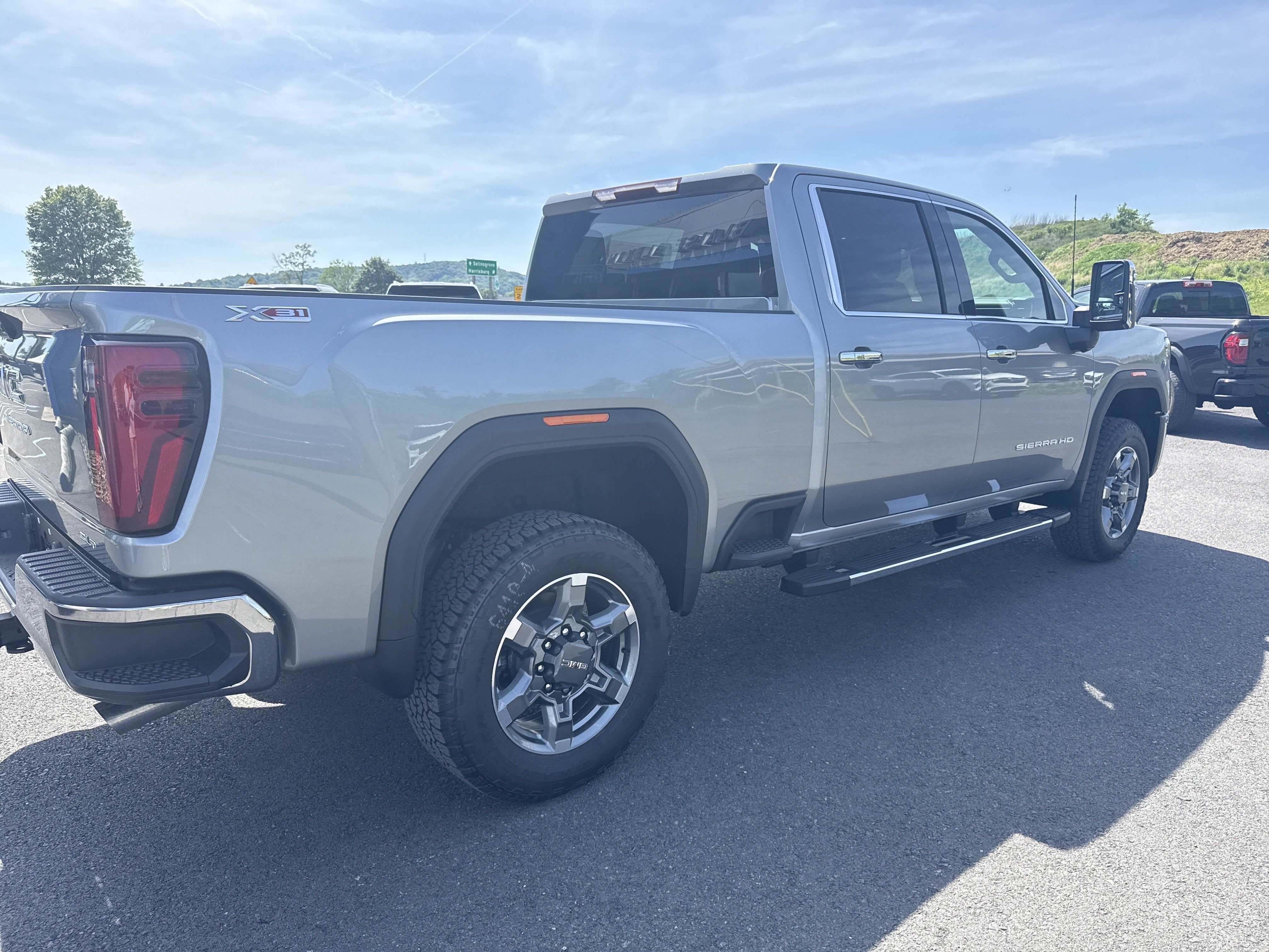 2026 GMC Sierra 2500 HD SLT