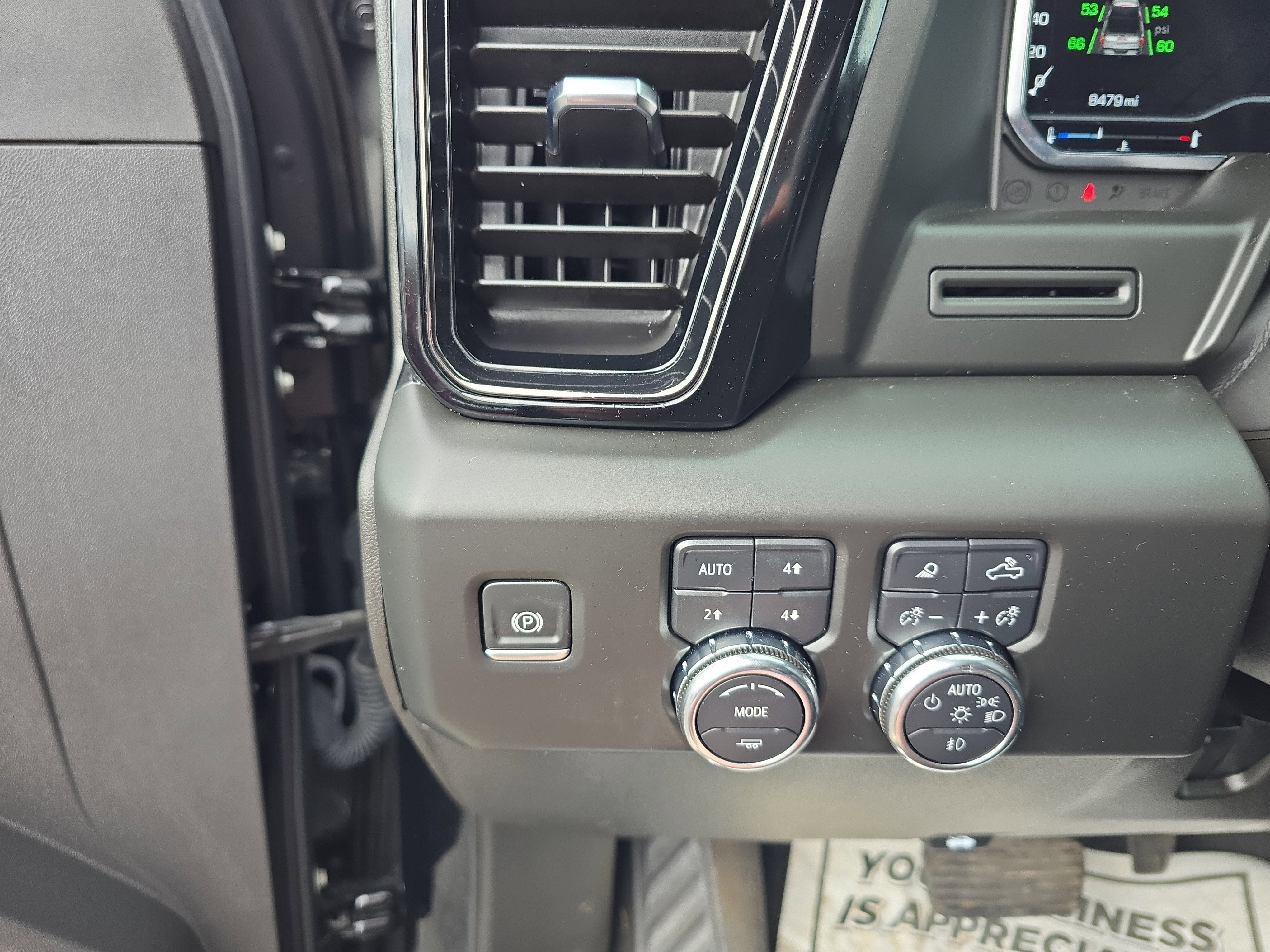 2025 GMC Sierra 2500 HD AT4