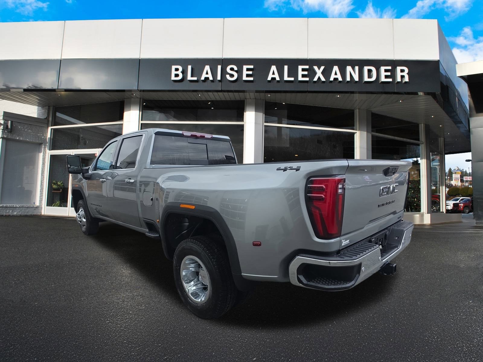 2026 GMC Sierra 3500 HD SLT