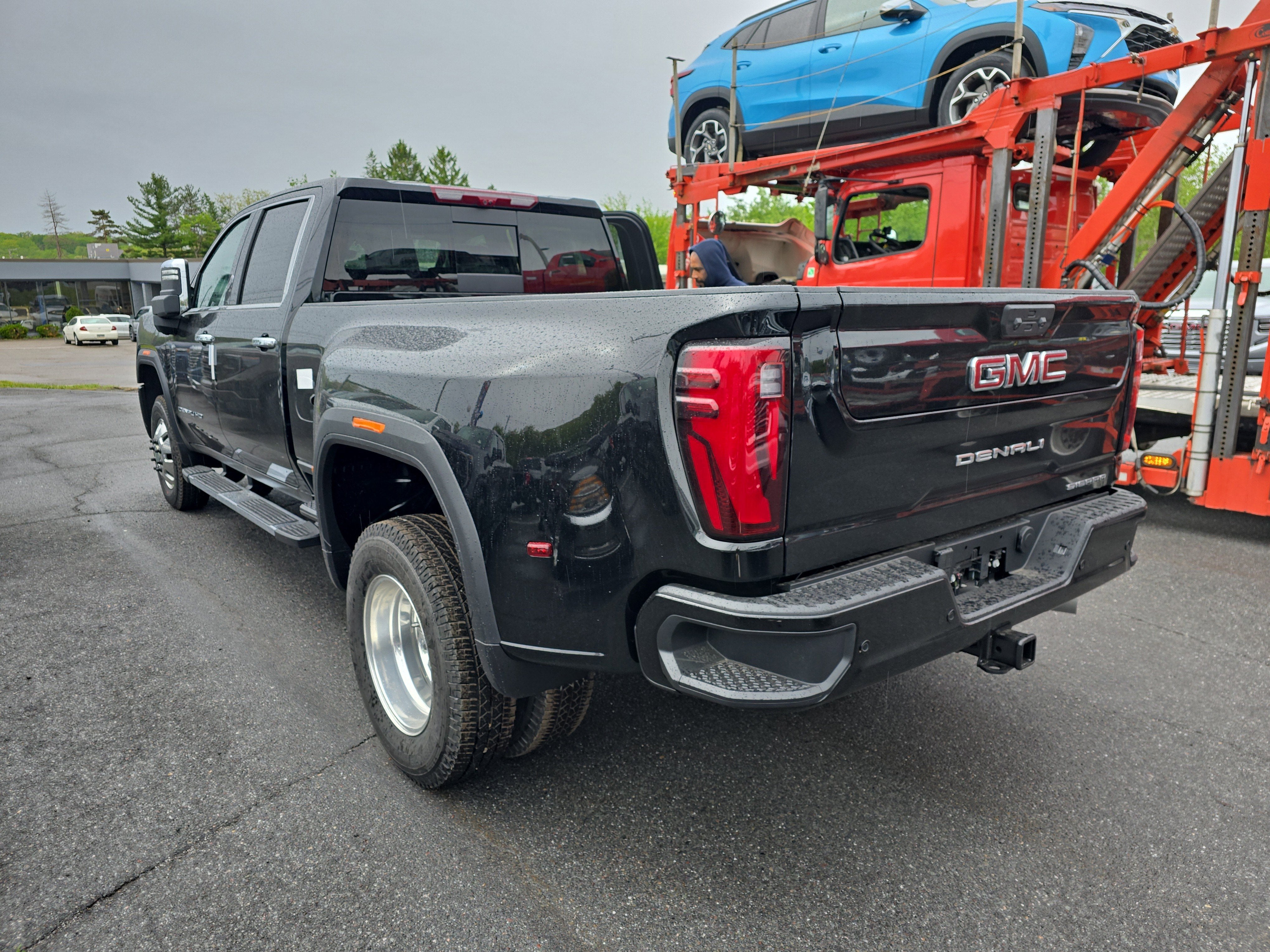 2026 GMC Sierra 3500 HD Denali DRW