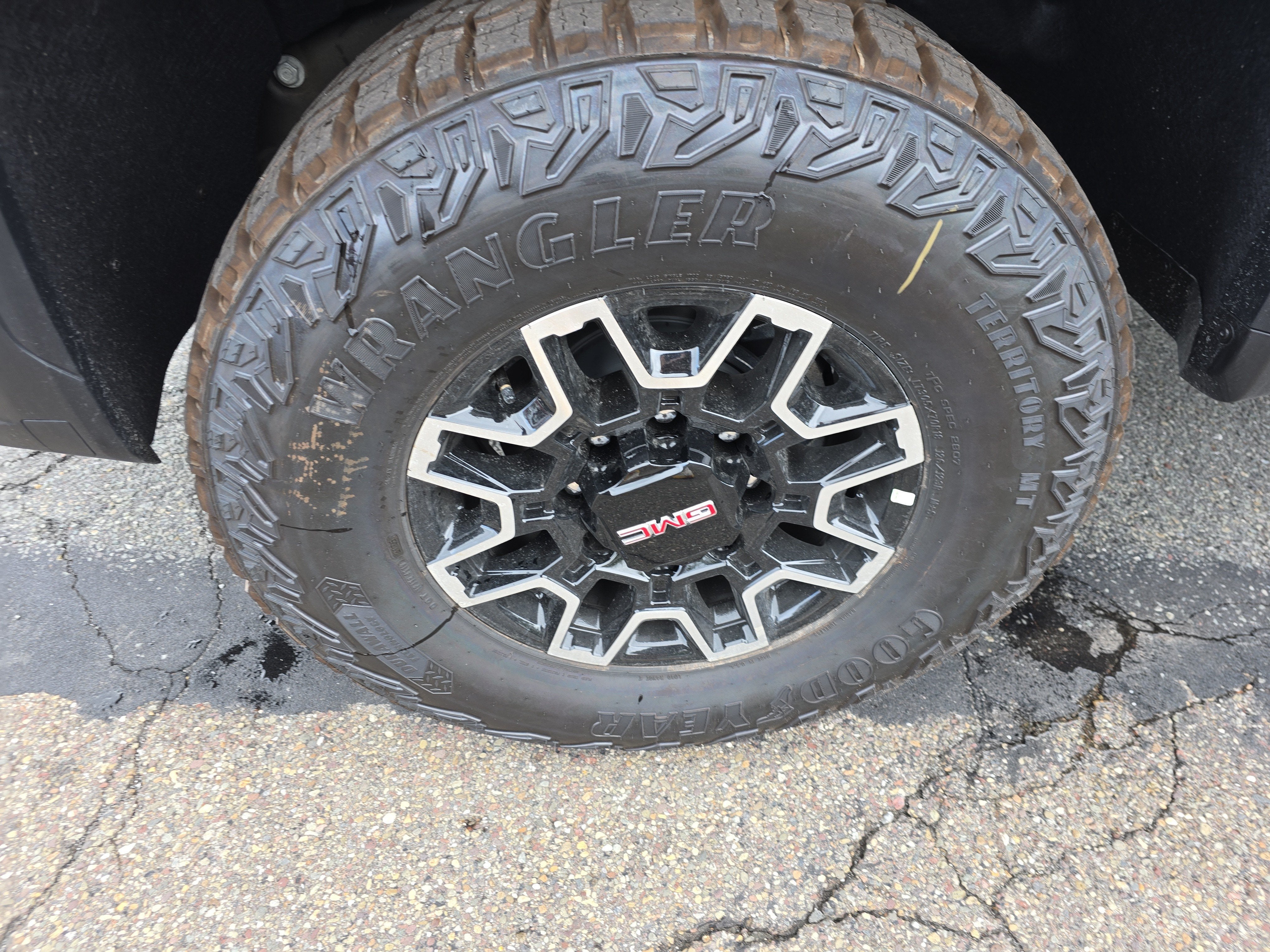 2026 GMC Sierra 2500 HD AT4X