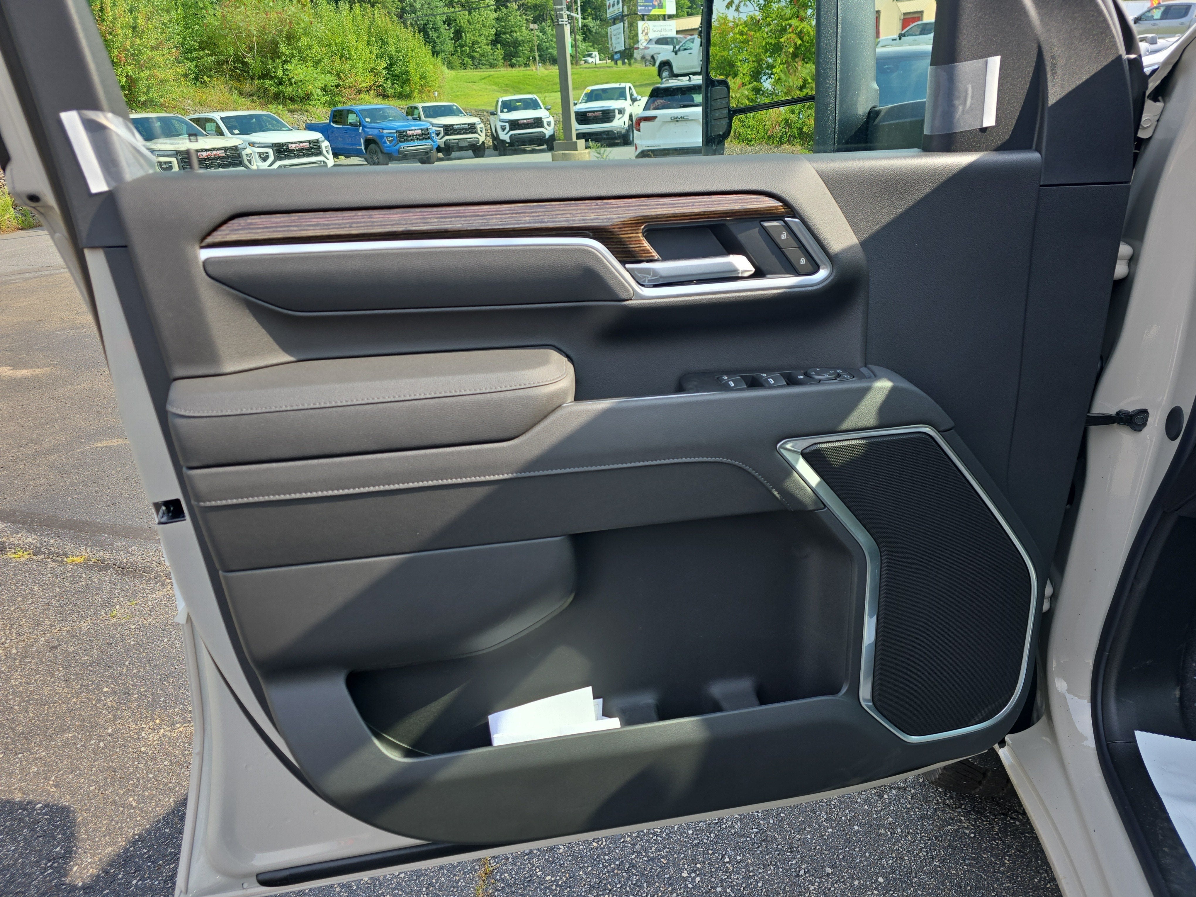 2026 GMC Sierra 2500HD SLE - Photo 17