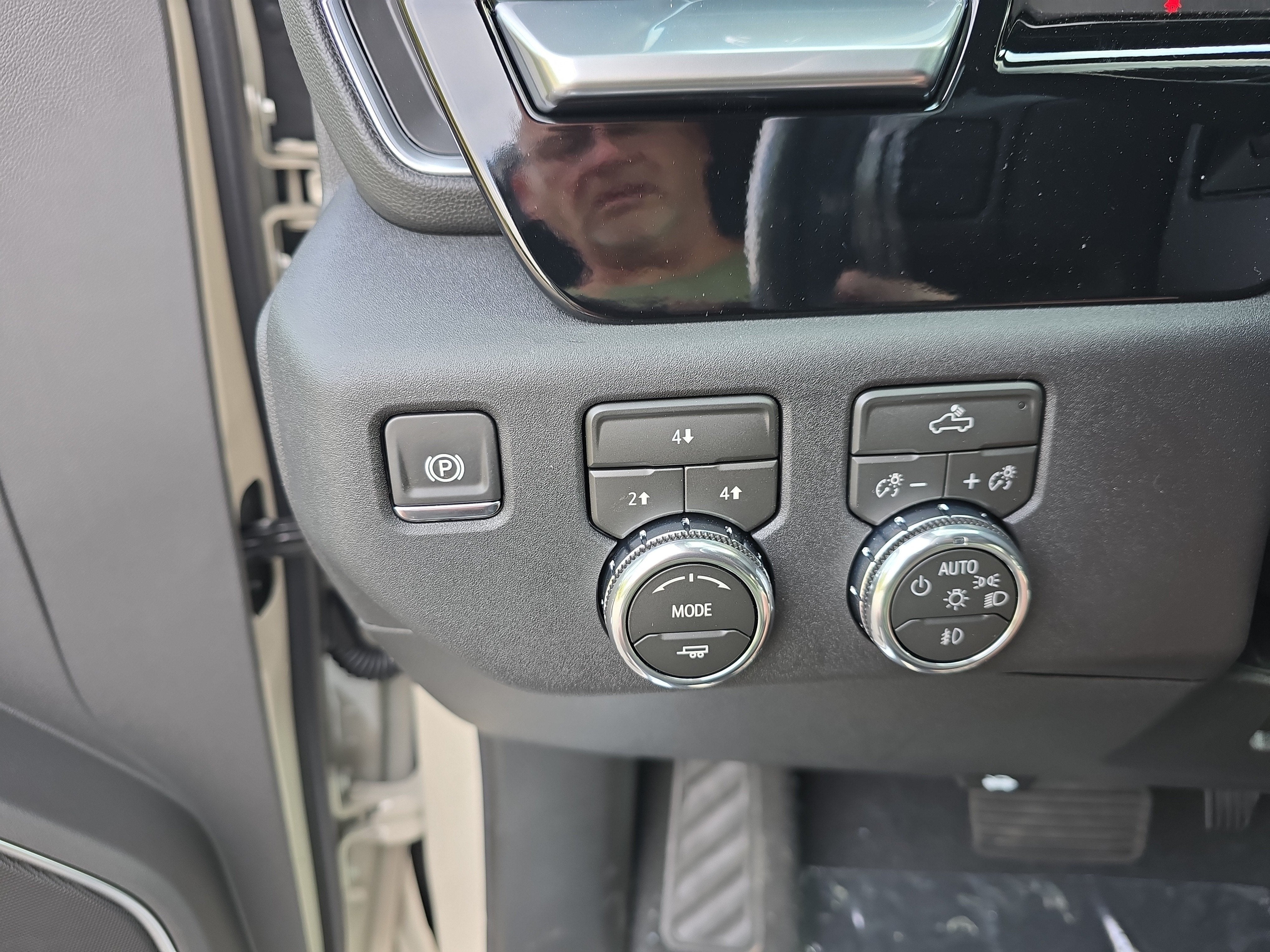 2026 GMC Sierra 2500HD SLE - Photo 23