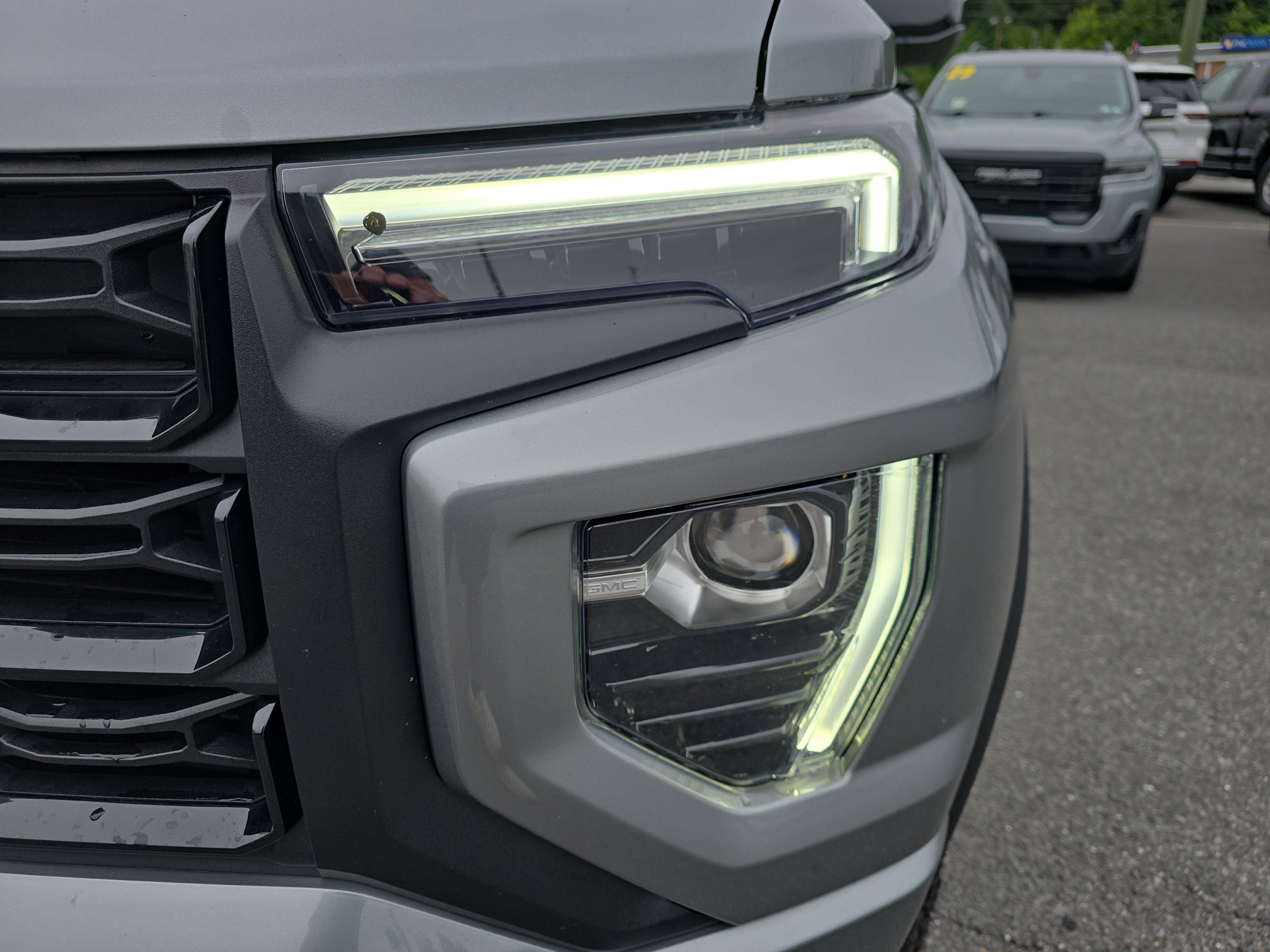 2025 GMC Canyon Elevation