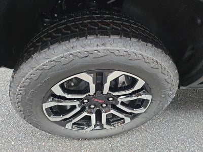 2025 GMC Canyon AT4