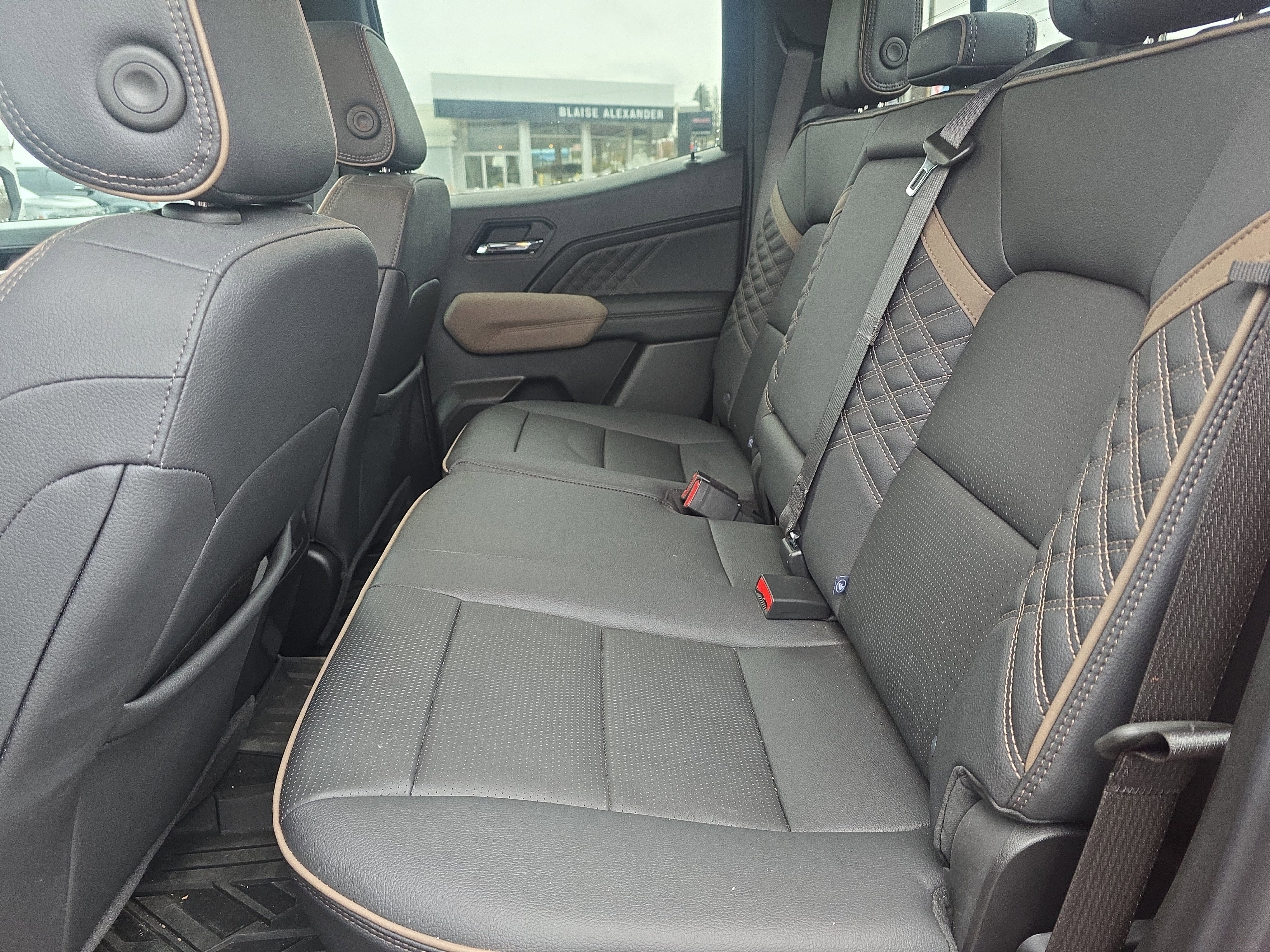 2024 GMC Canyon Denali