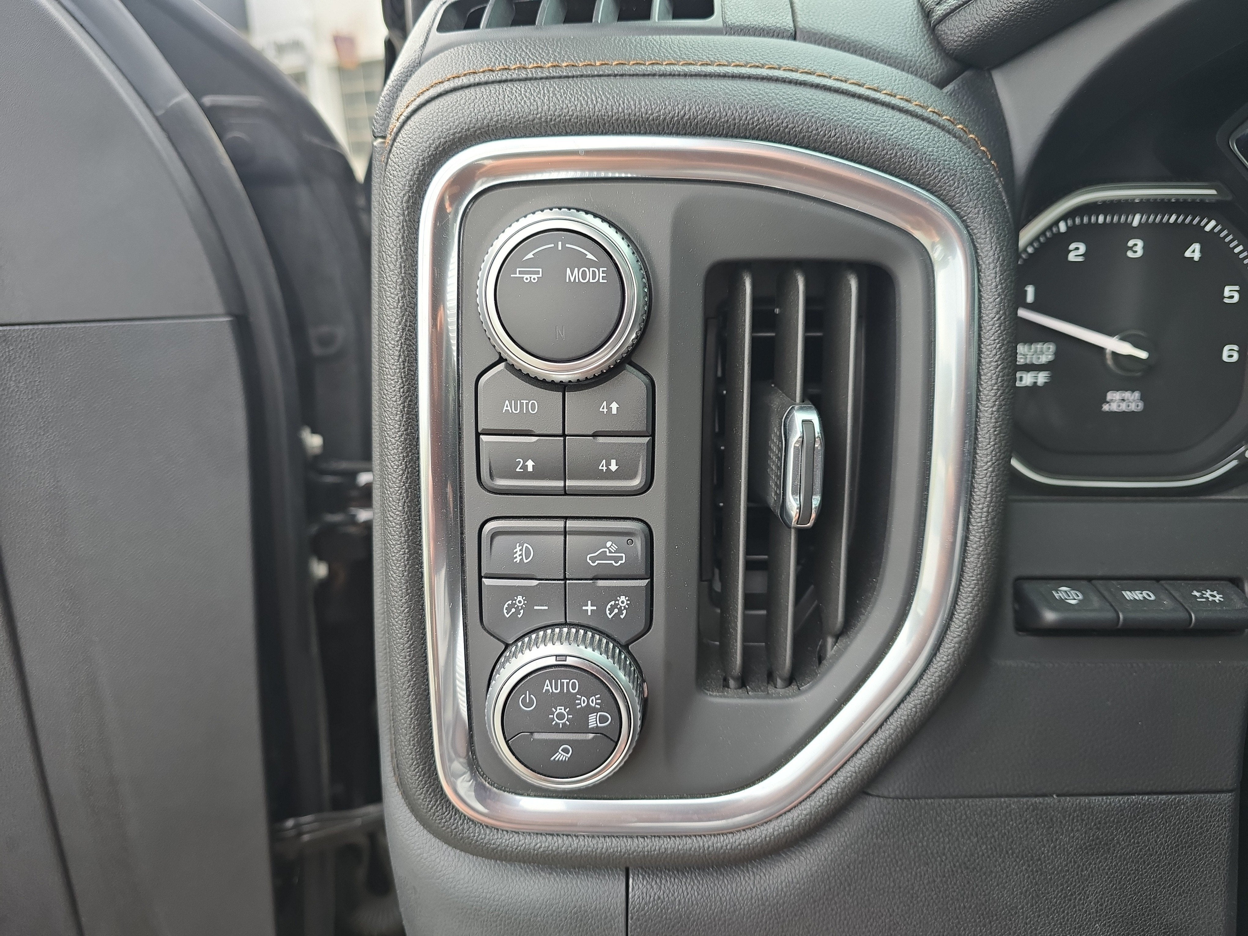 2020 GMC Sierra 1500 AT4