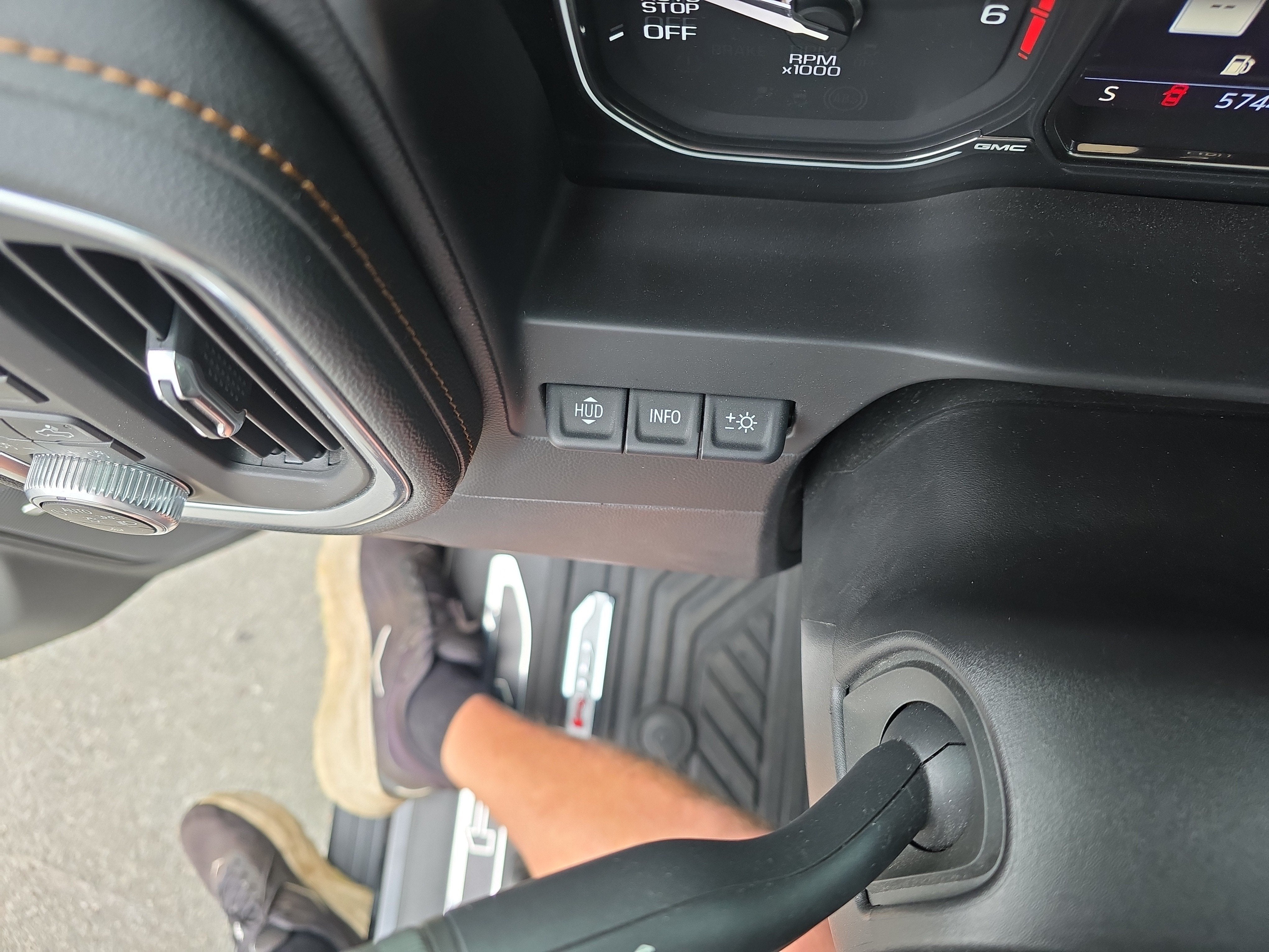 2020 GMC Sierra 1500 AT4