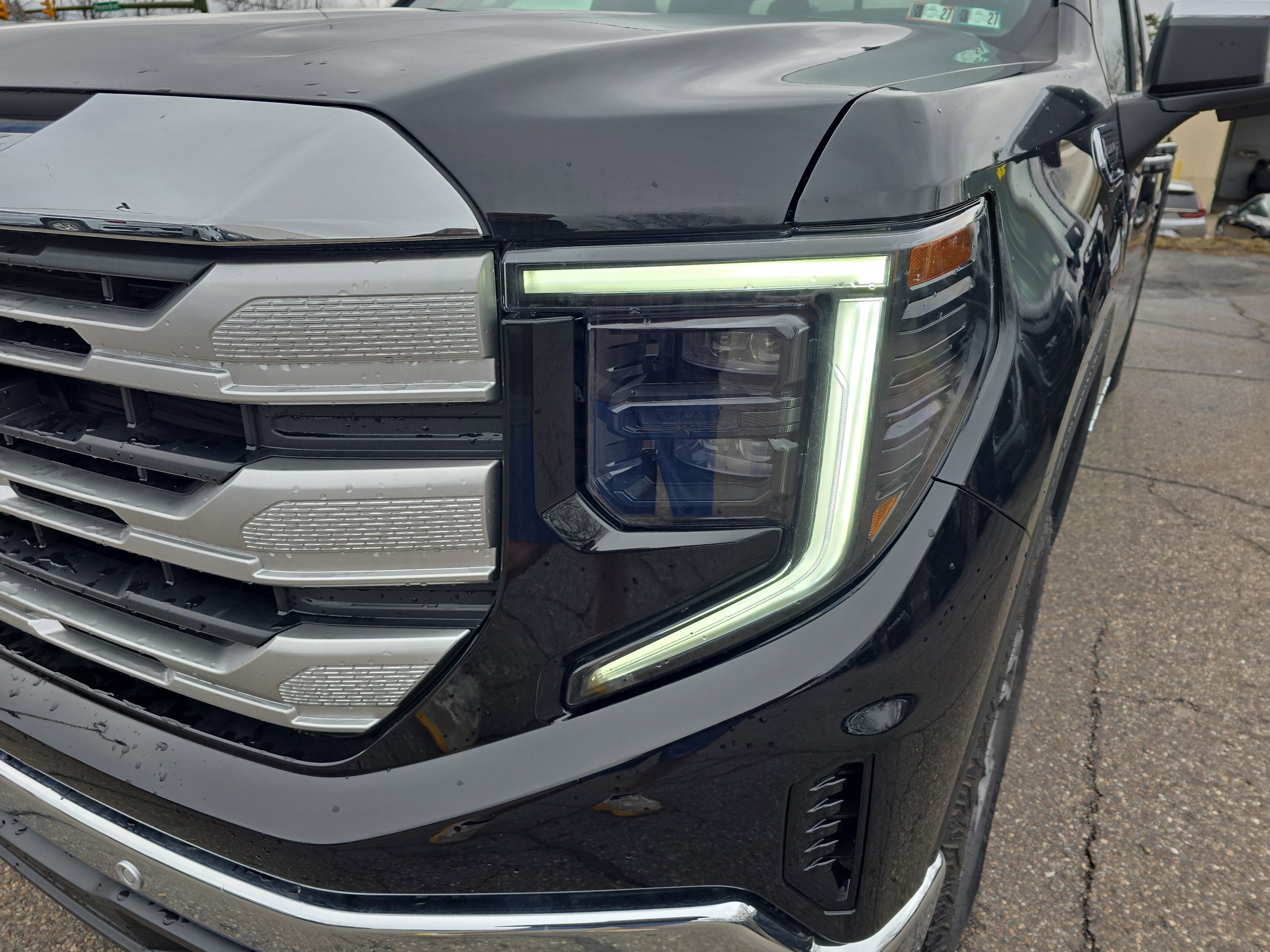 2026 GMC Sierra 1500 SLE