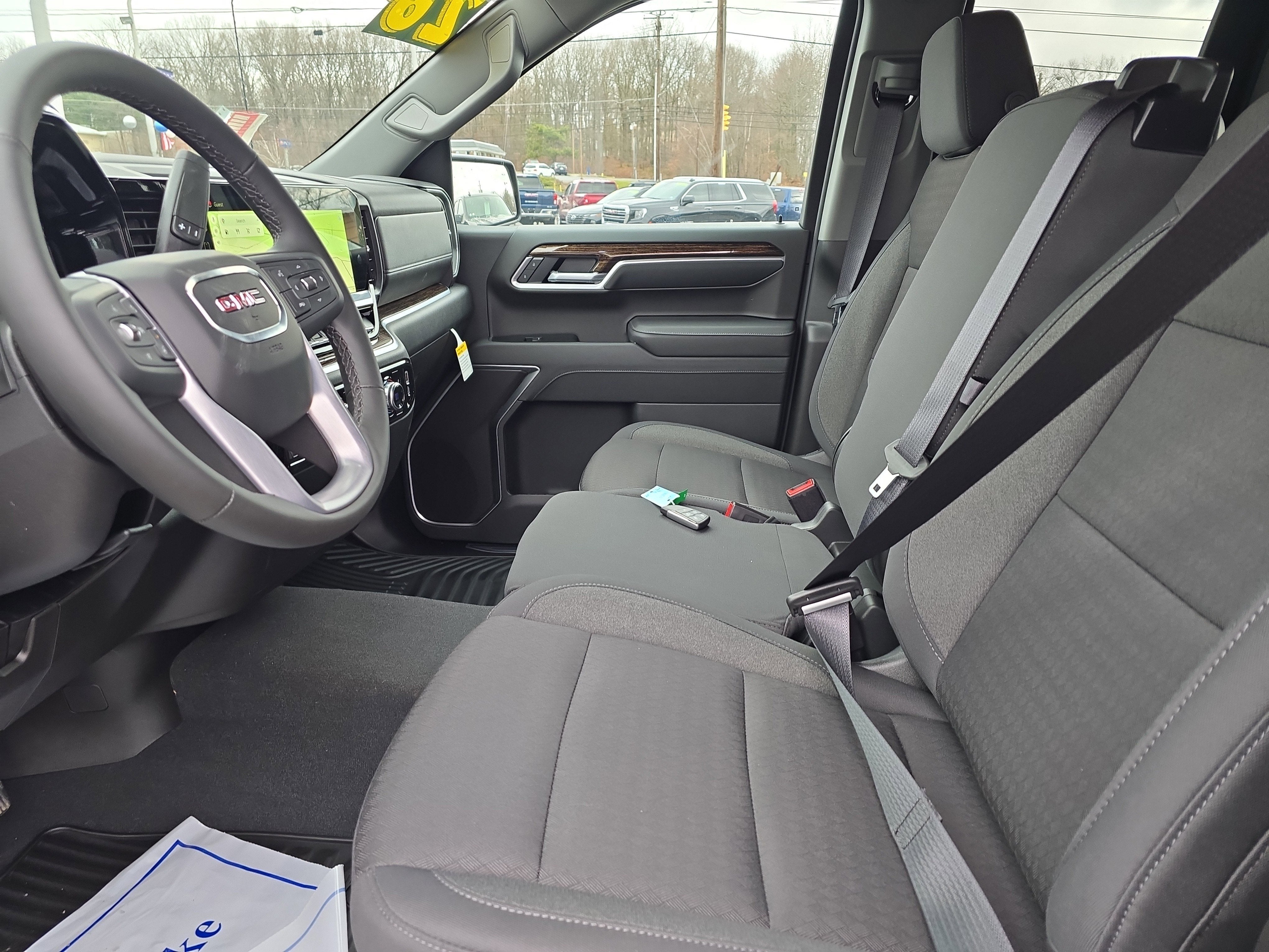 2026 GMC Sierra 1500 SLE