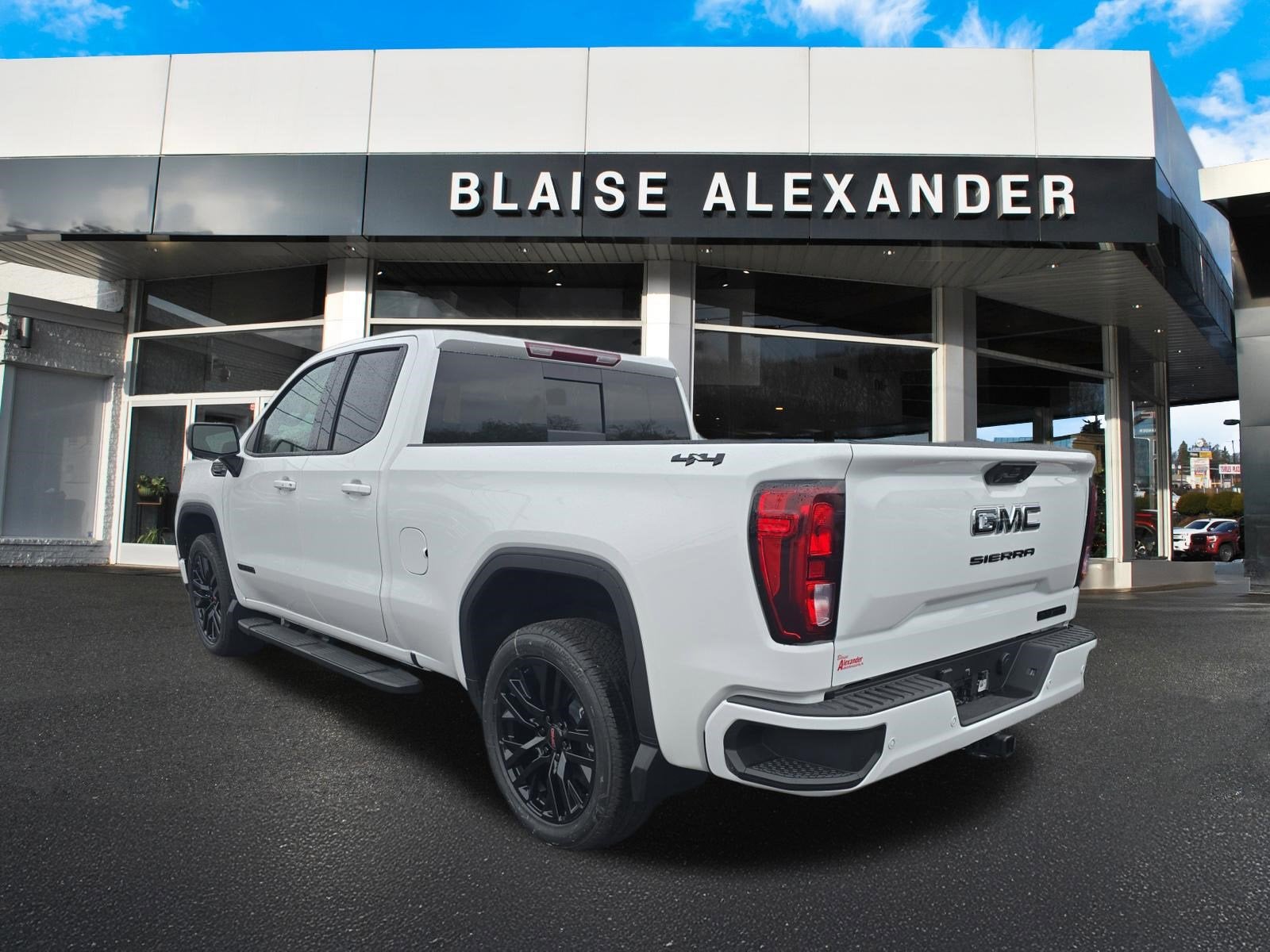 2026 GMC Sierra 1500 Elevation
