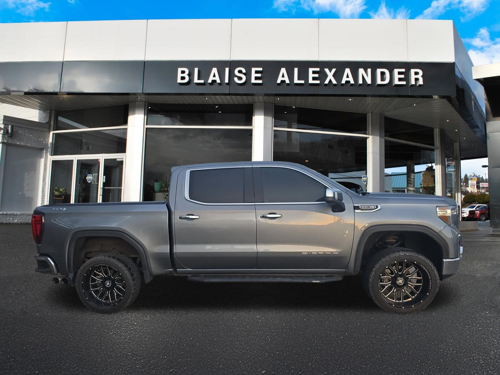 2019 GMC Sierra 1500 SLT