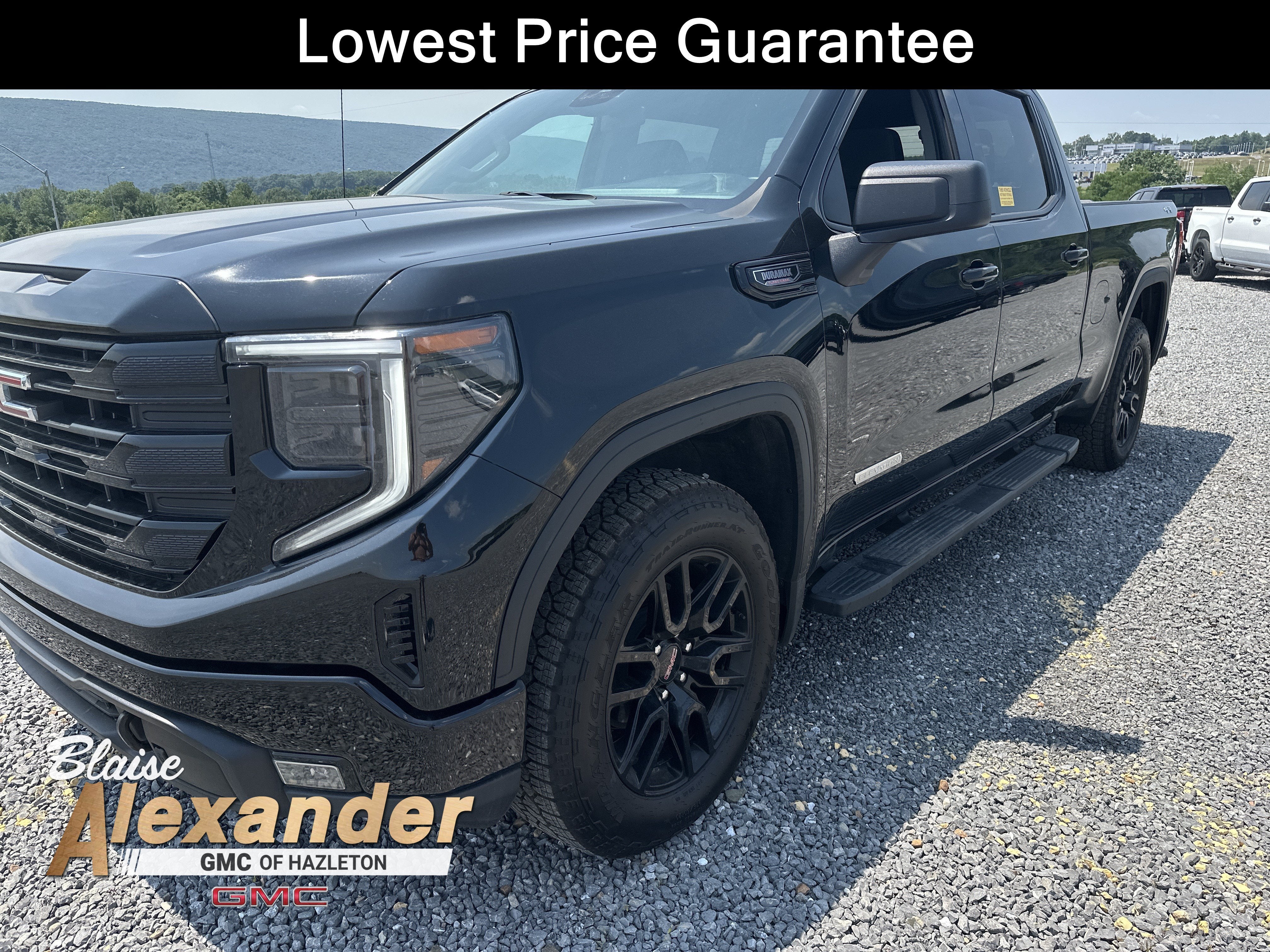 2025 GMC Sierra 1500 Elevation