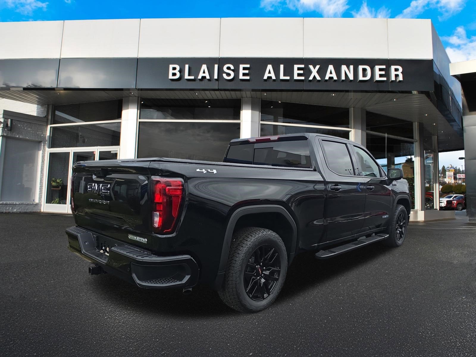 2026 GMC Sierra 1500 Elevation