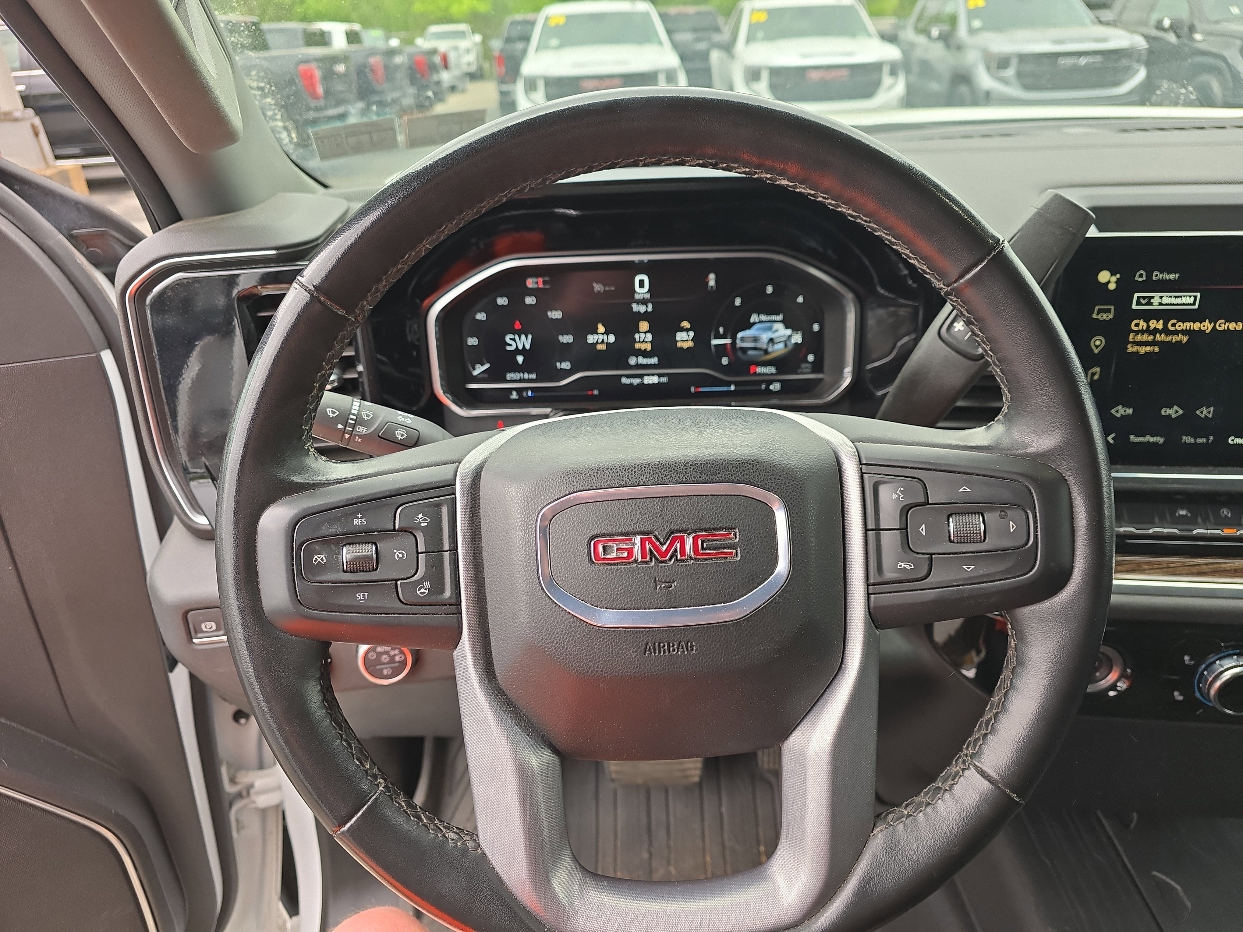 2024 GMC Sierra 1500 Elevation