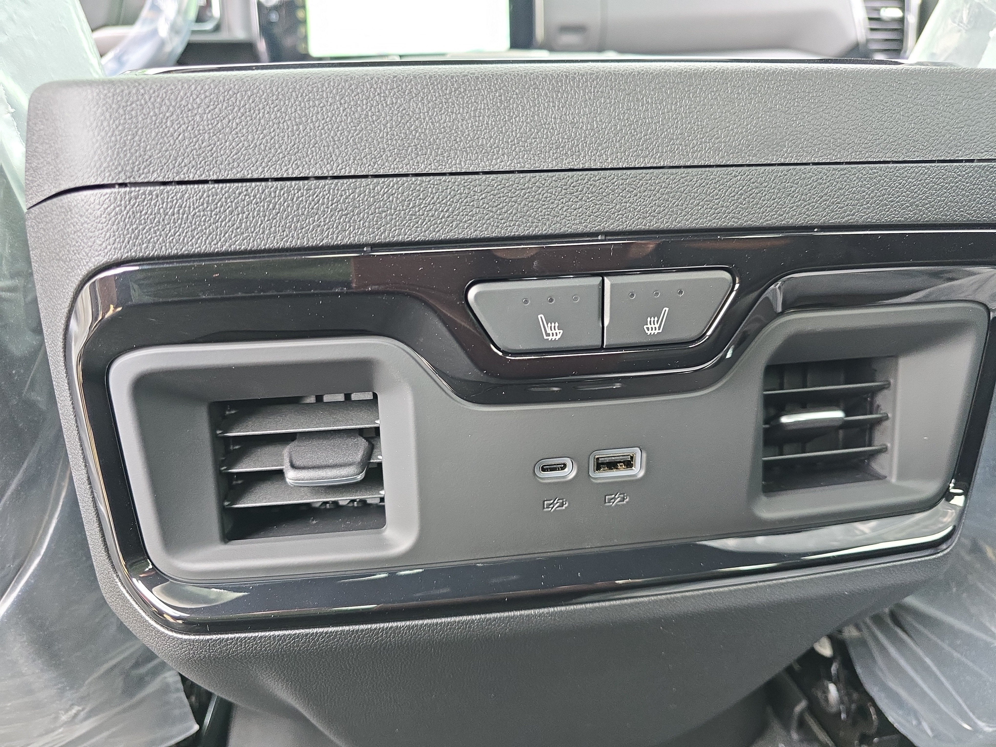 2026 GMC Sierra 1500 AT4 - Photo 16