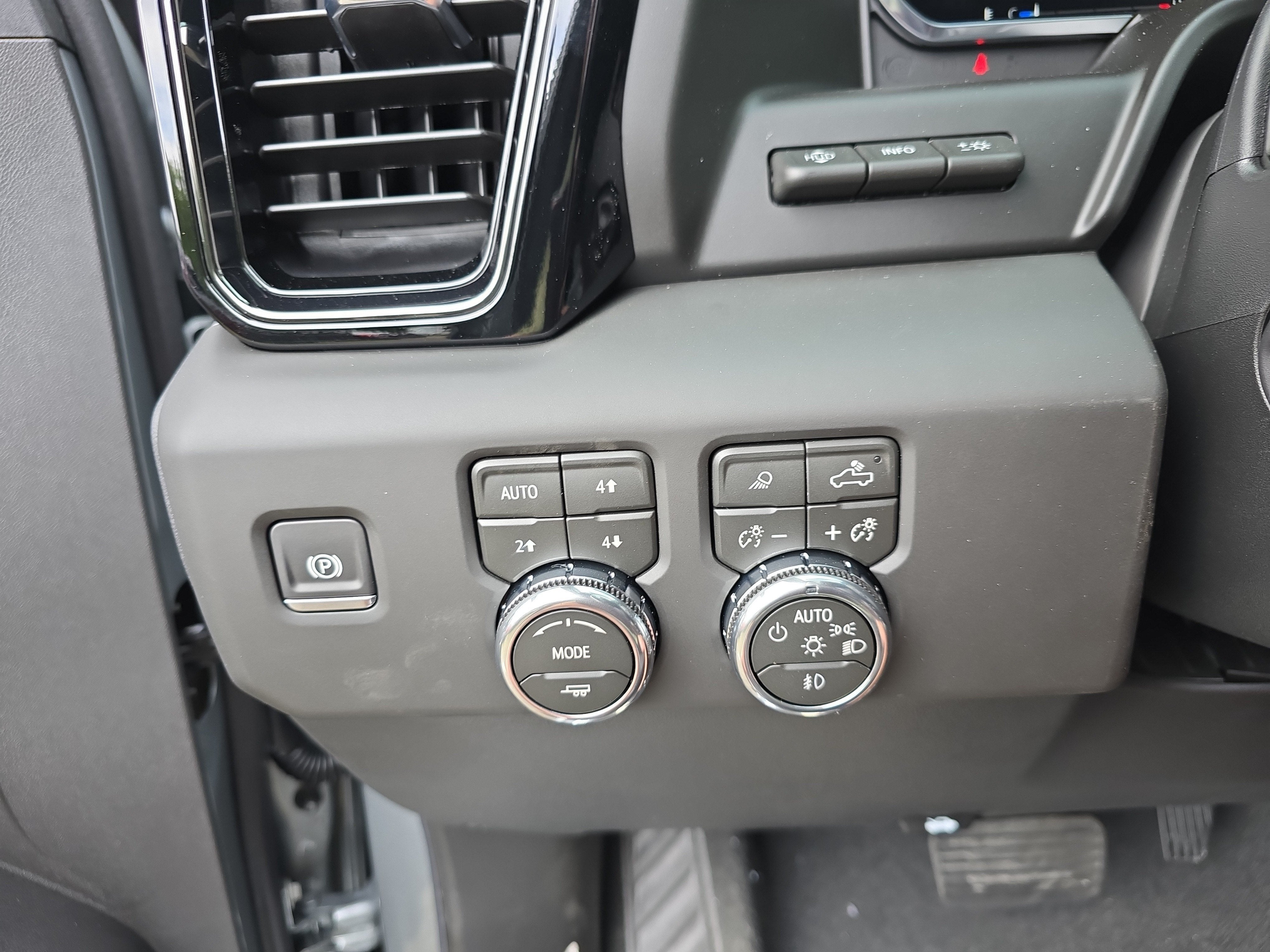 2026 GMC Sierra 1500 AT4 - Photo 24