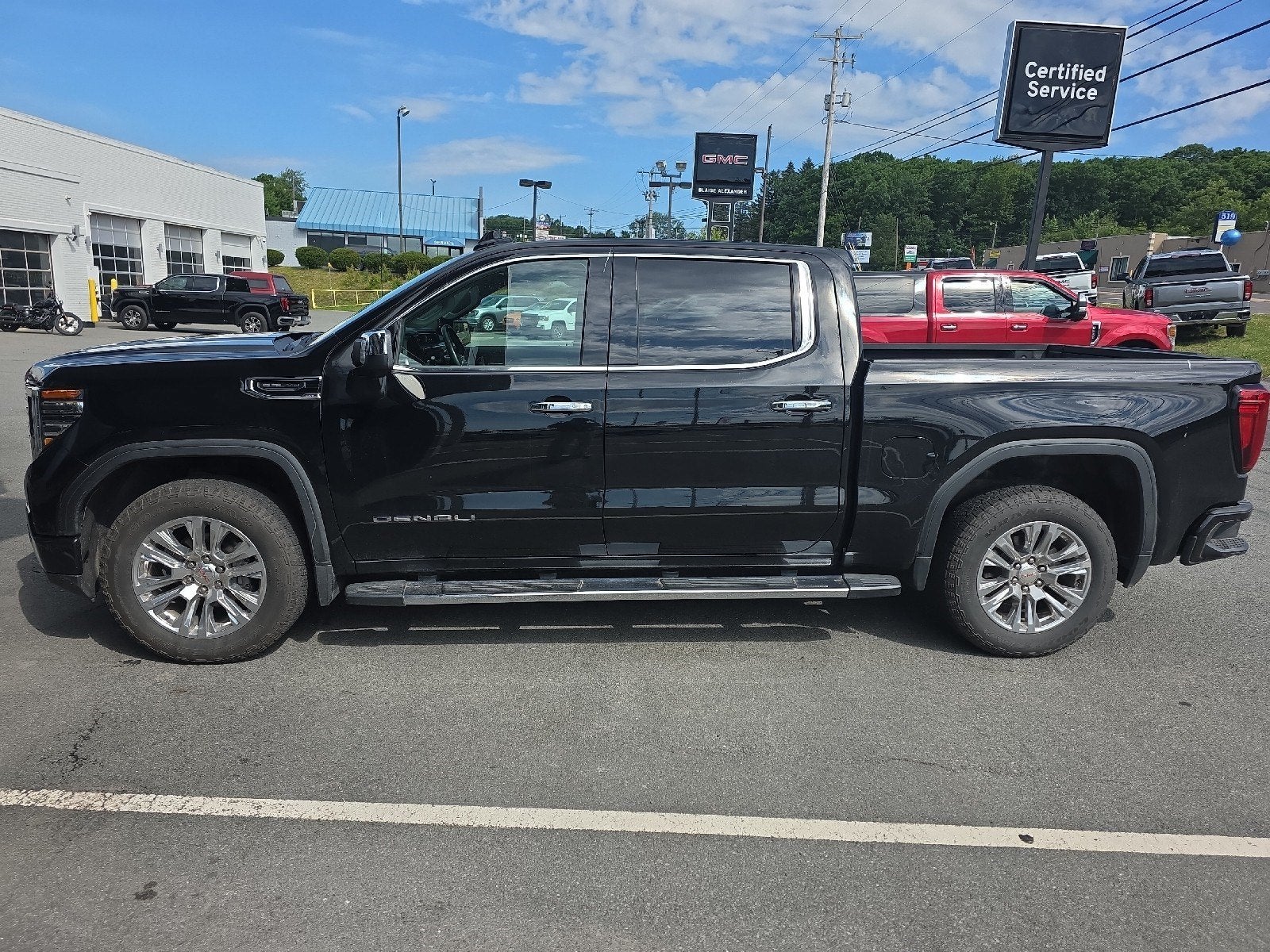 2025 GMC Sierra 1500 Denali
