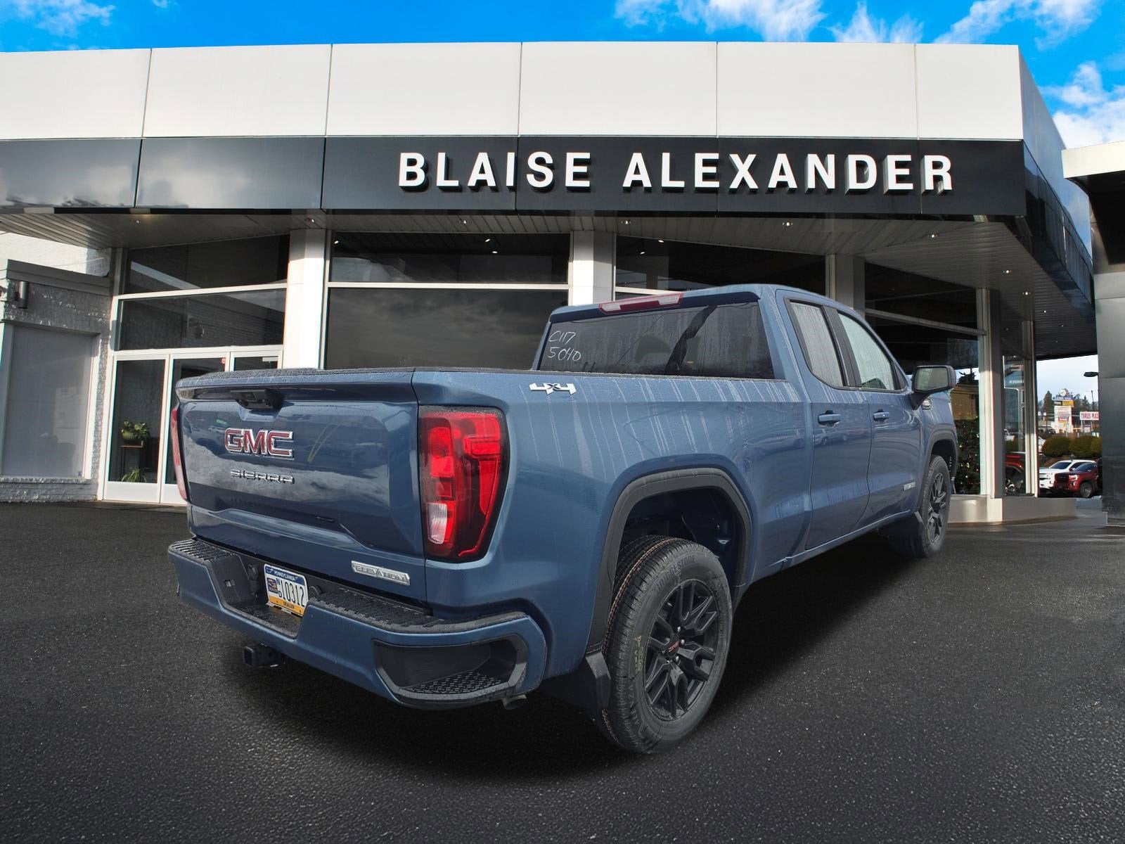 2026 GMC Sierra 1500 Elevation