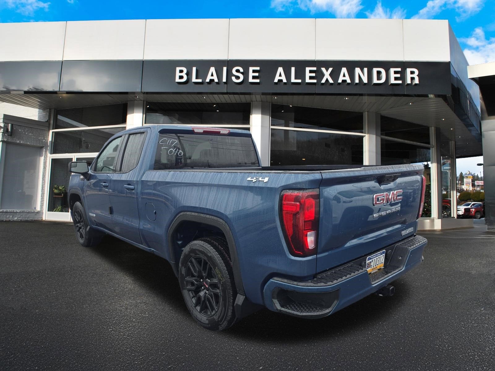 2026 GMC Sierra 1500 Elevation