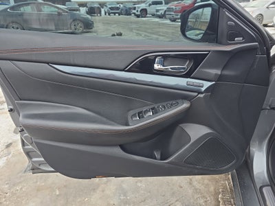 2020 Nissan Maxima SR