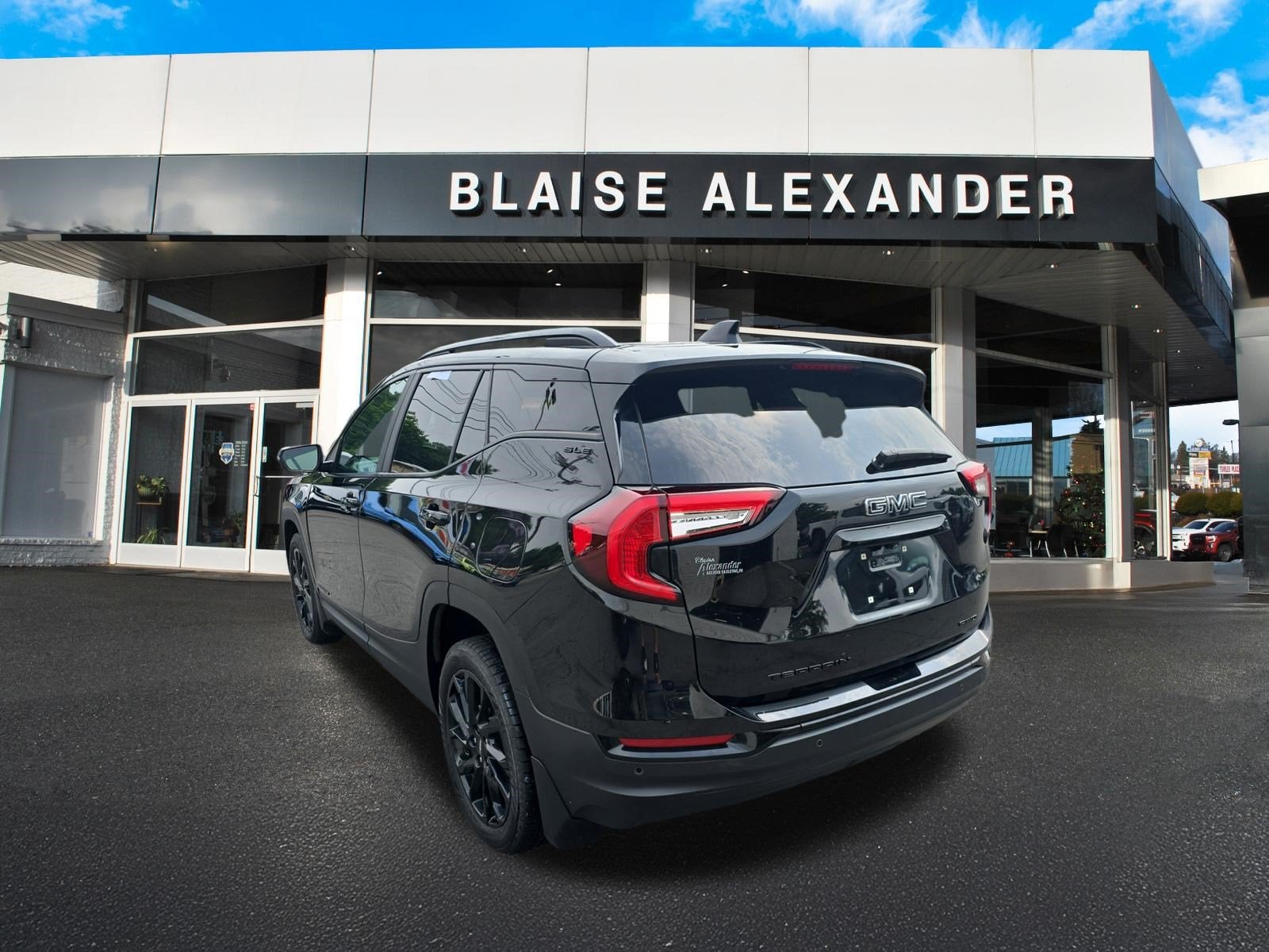 2023 GMC Terrain SLE
