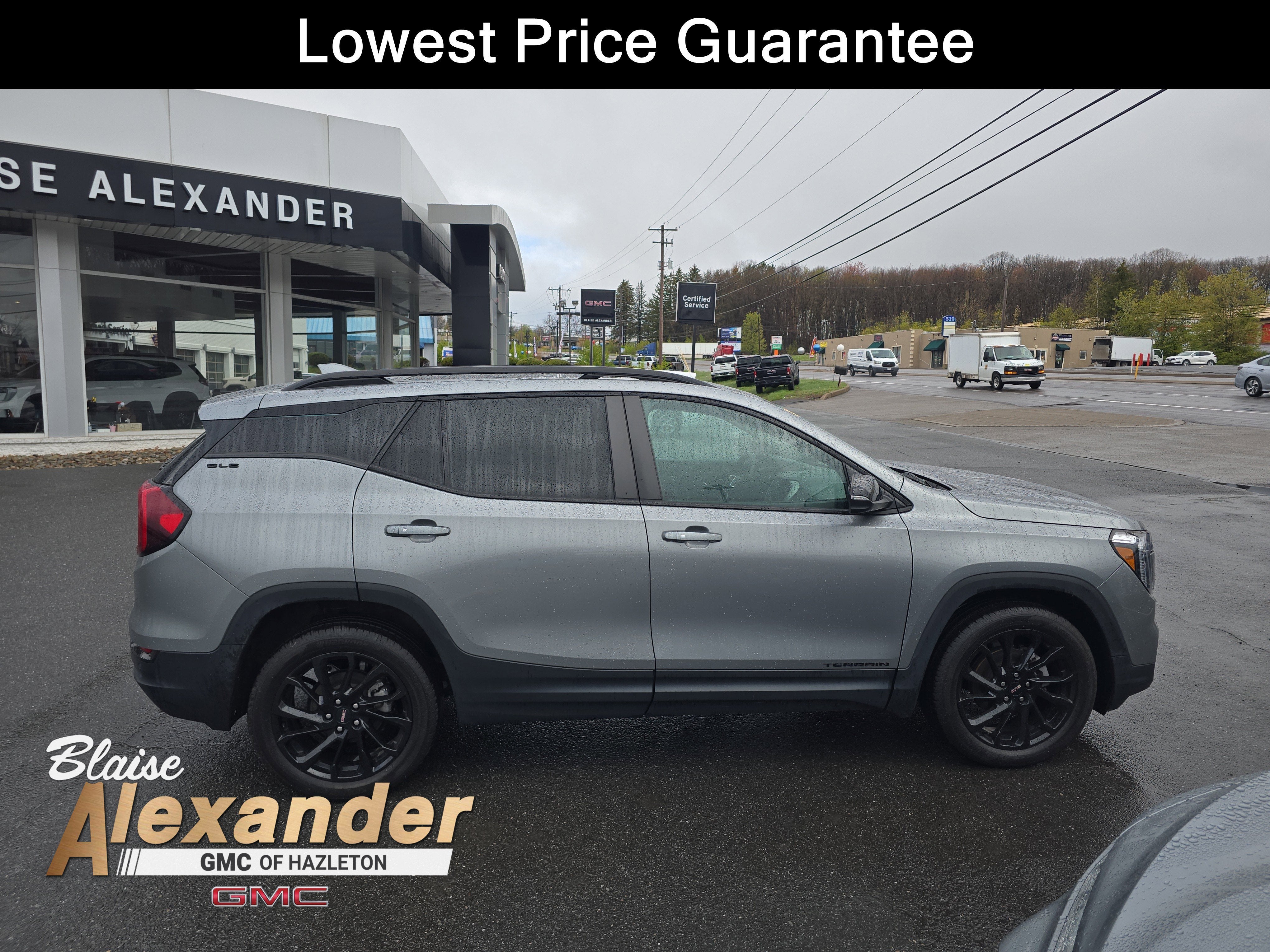 2023 GMC Terrain SLE AWD's photo