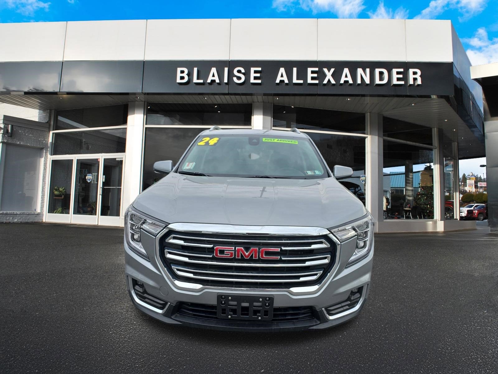 2024 GMC Terrain SLT