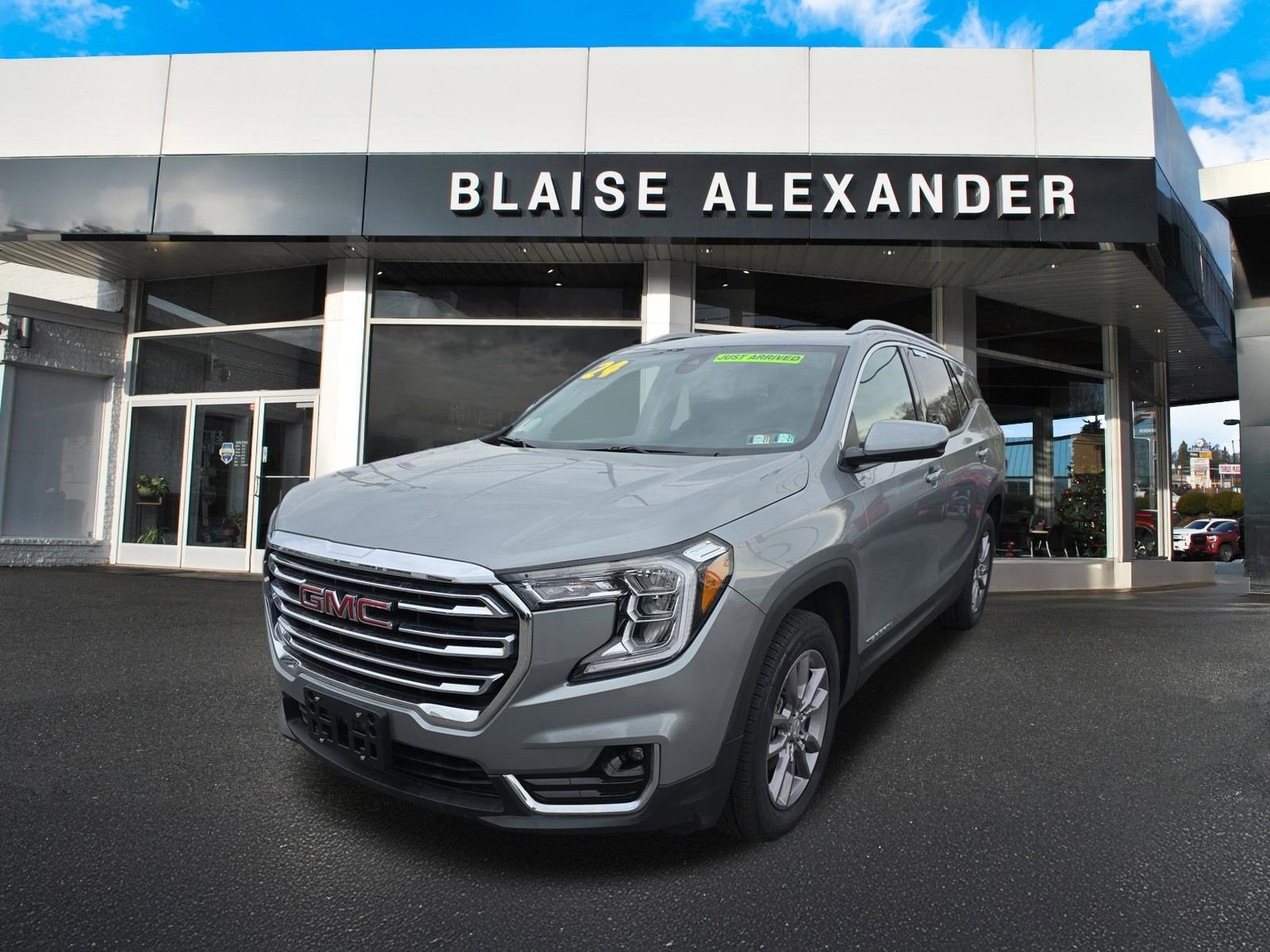 2024 GMC Terrain SLT