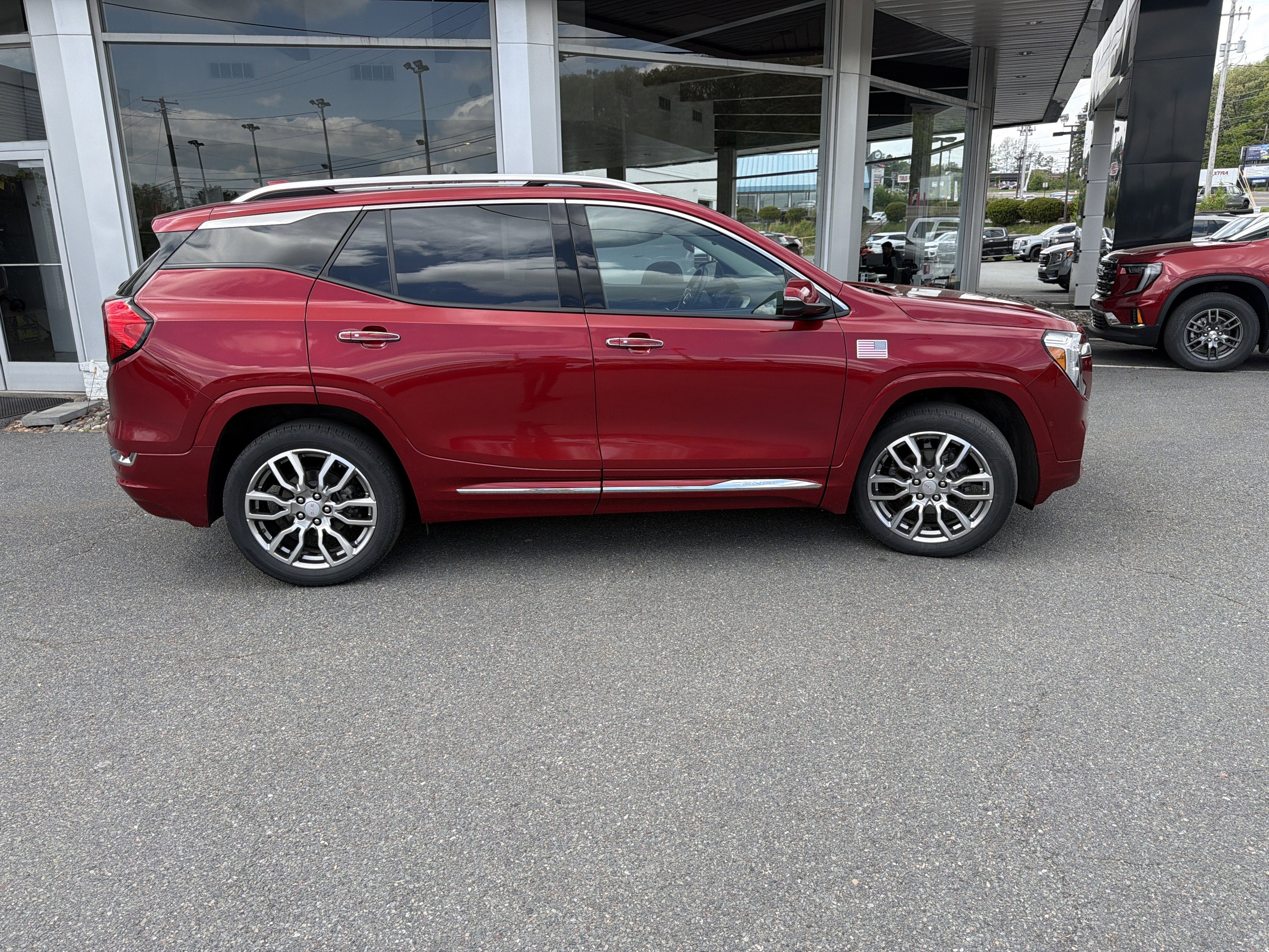 2023 GMC Terrain Denali
