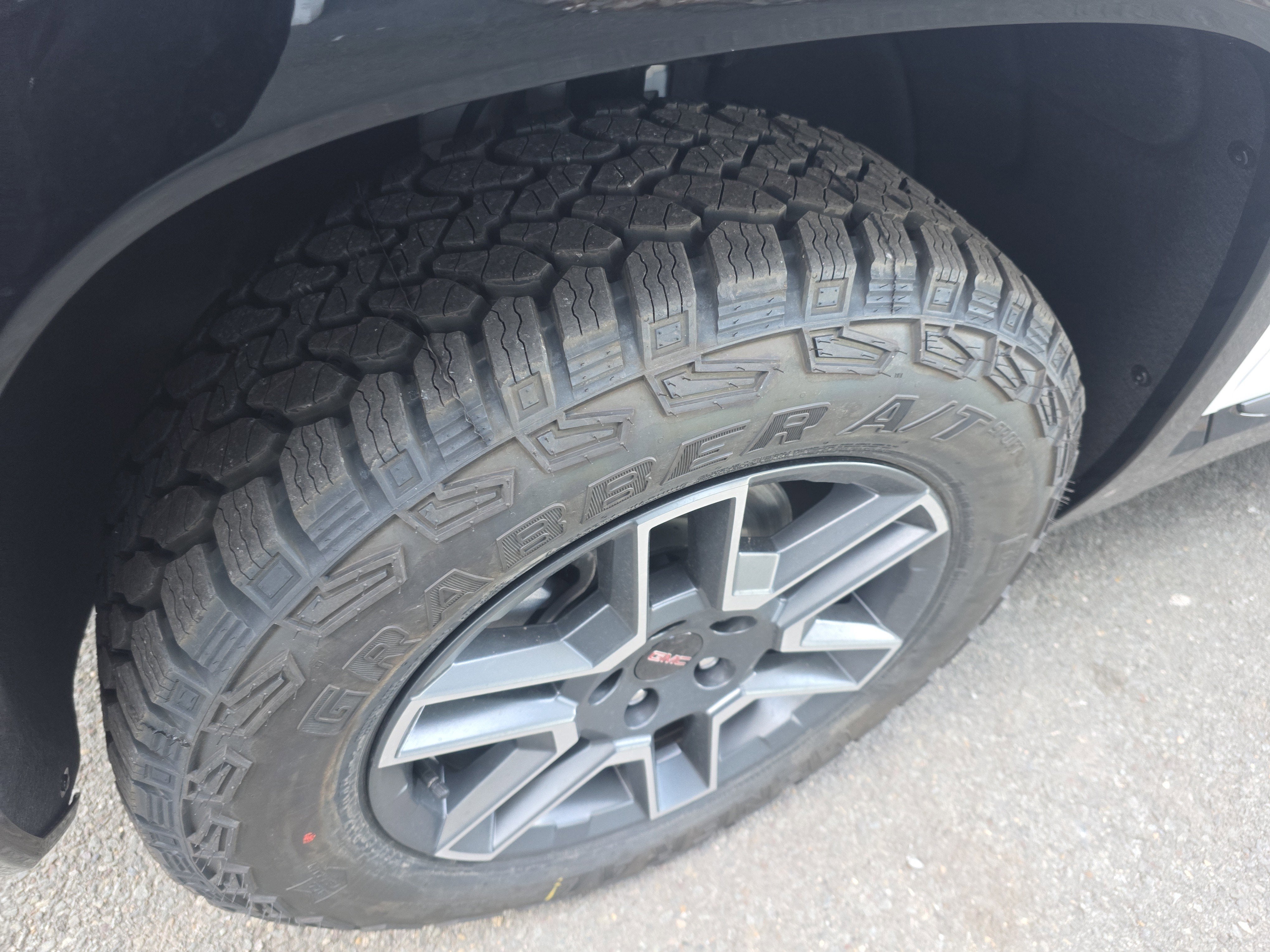 2026 GMC Terrain AT4