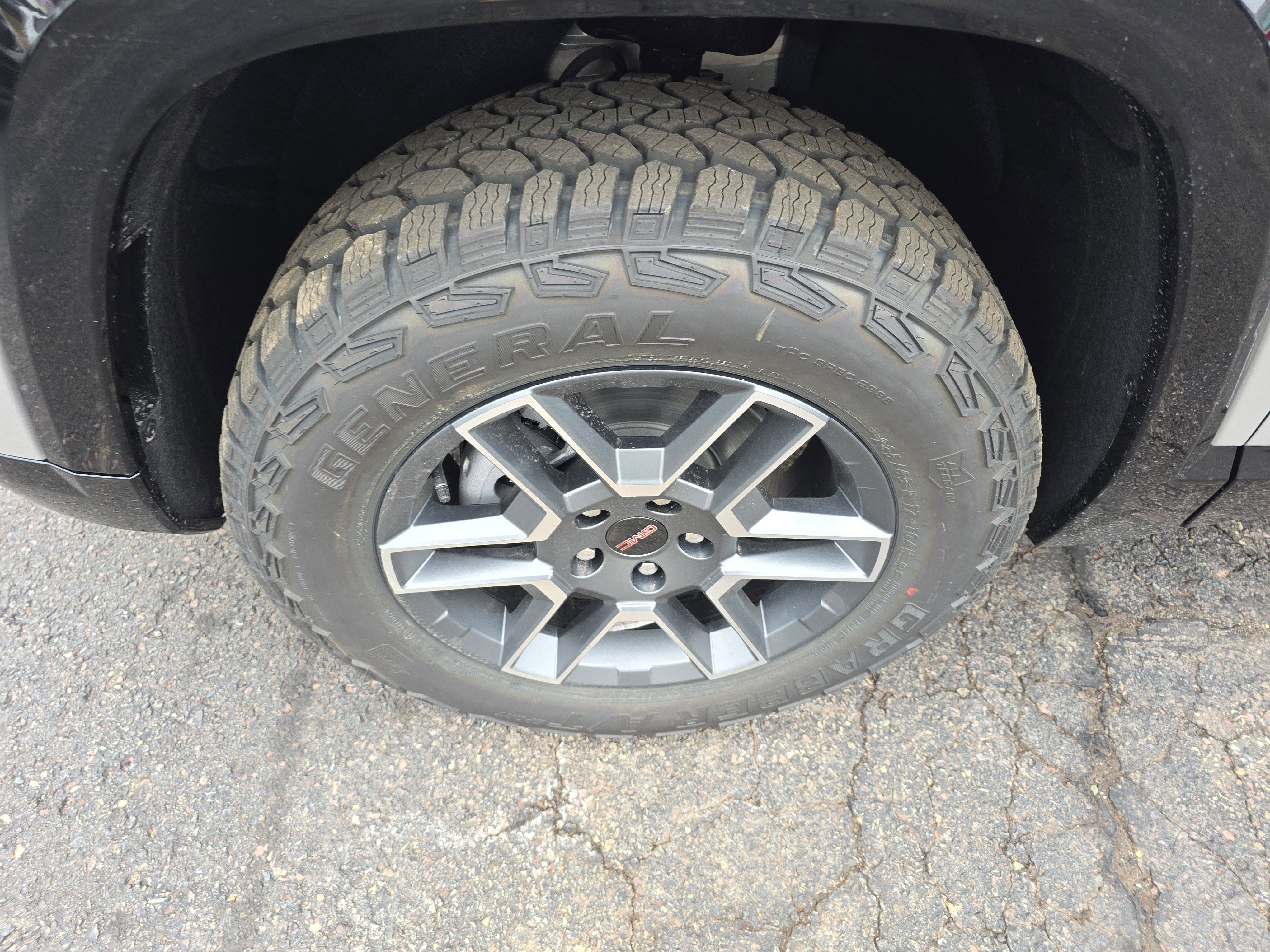 2026 GMC Terrain AT4