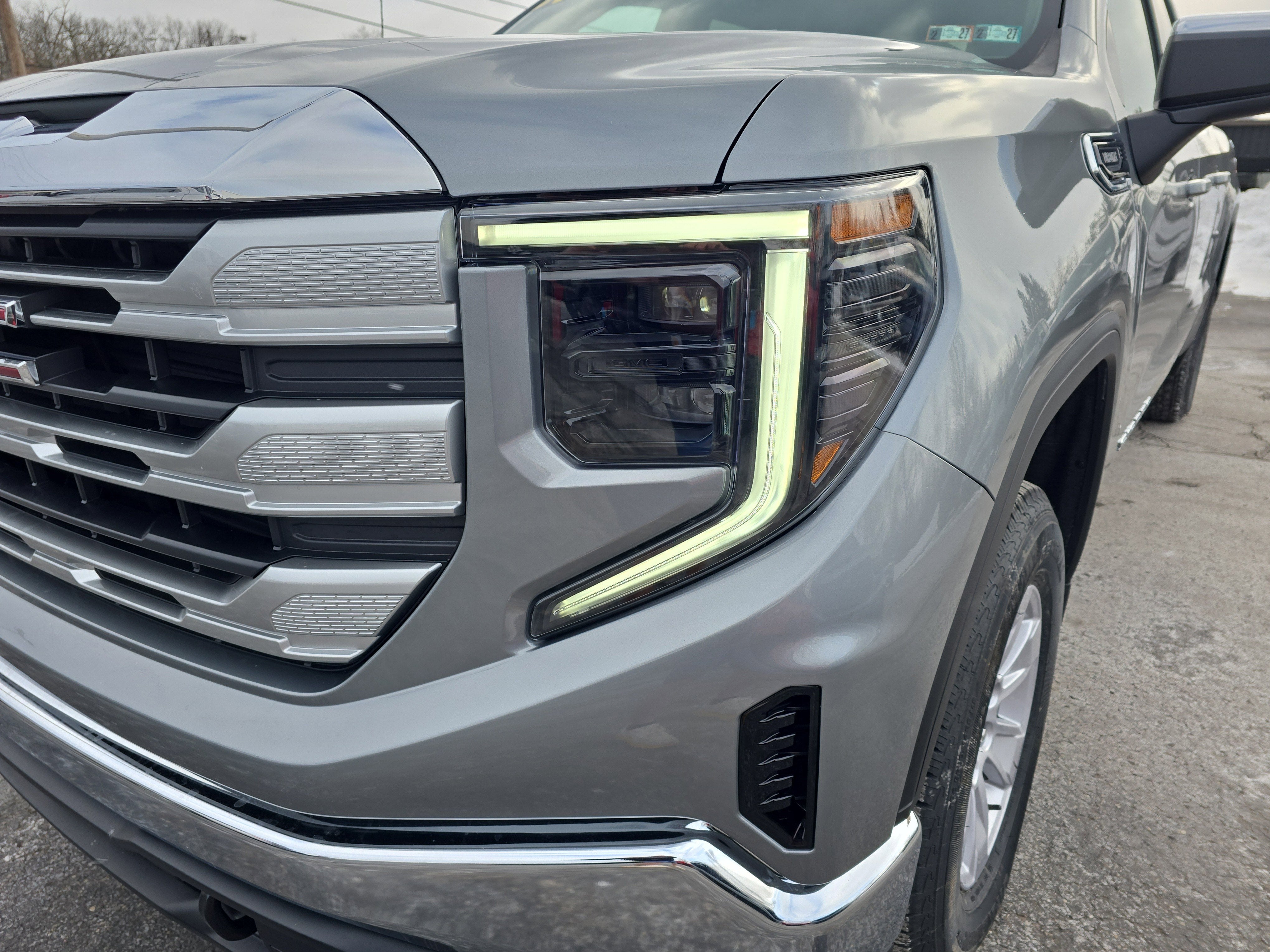 2026 GMC Sierra 1500 SLE