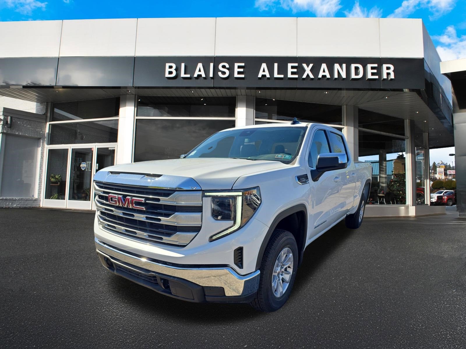 2026 GMC Sierra 1500 SLE