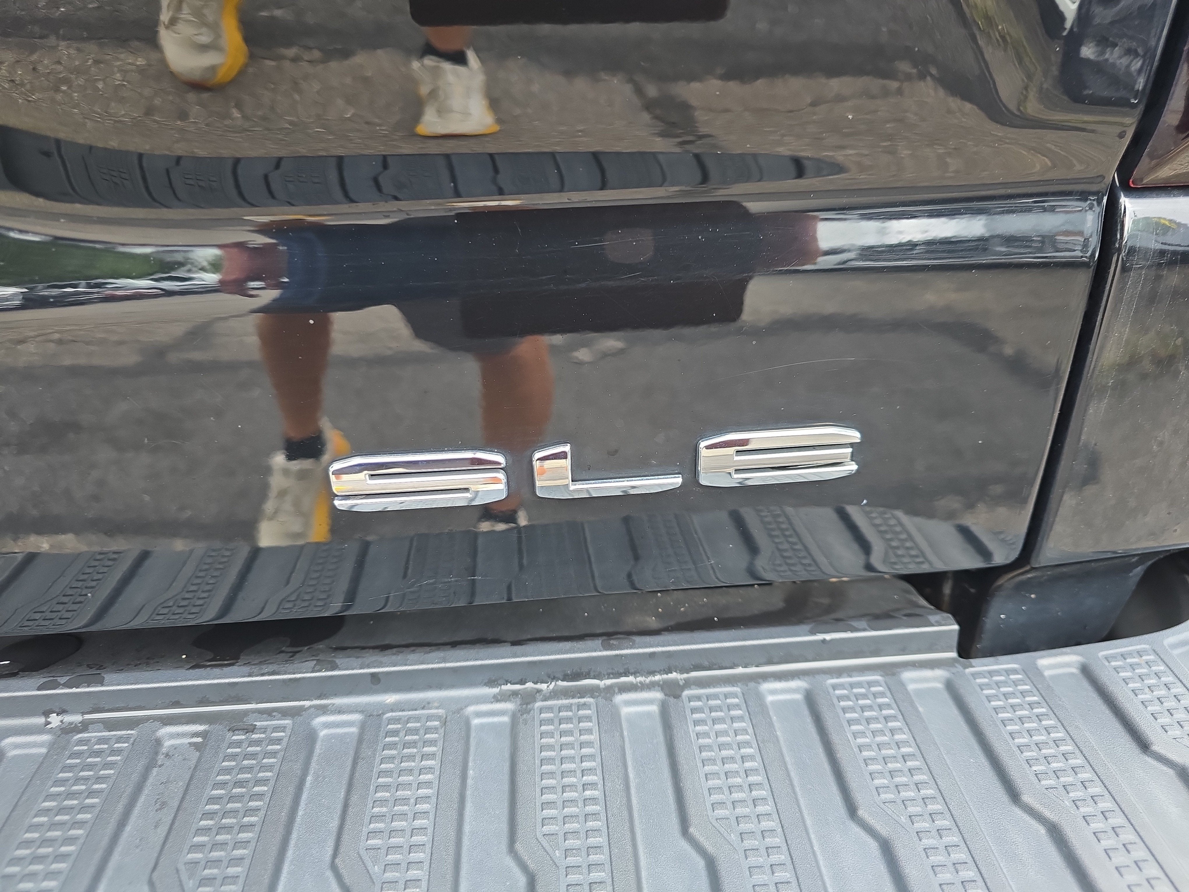 2021 GMC Sierra 1500 SLE
