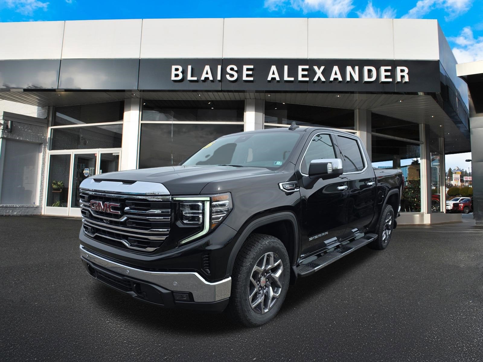 2026 GMC Sierra 1500 SLT