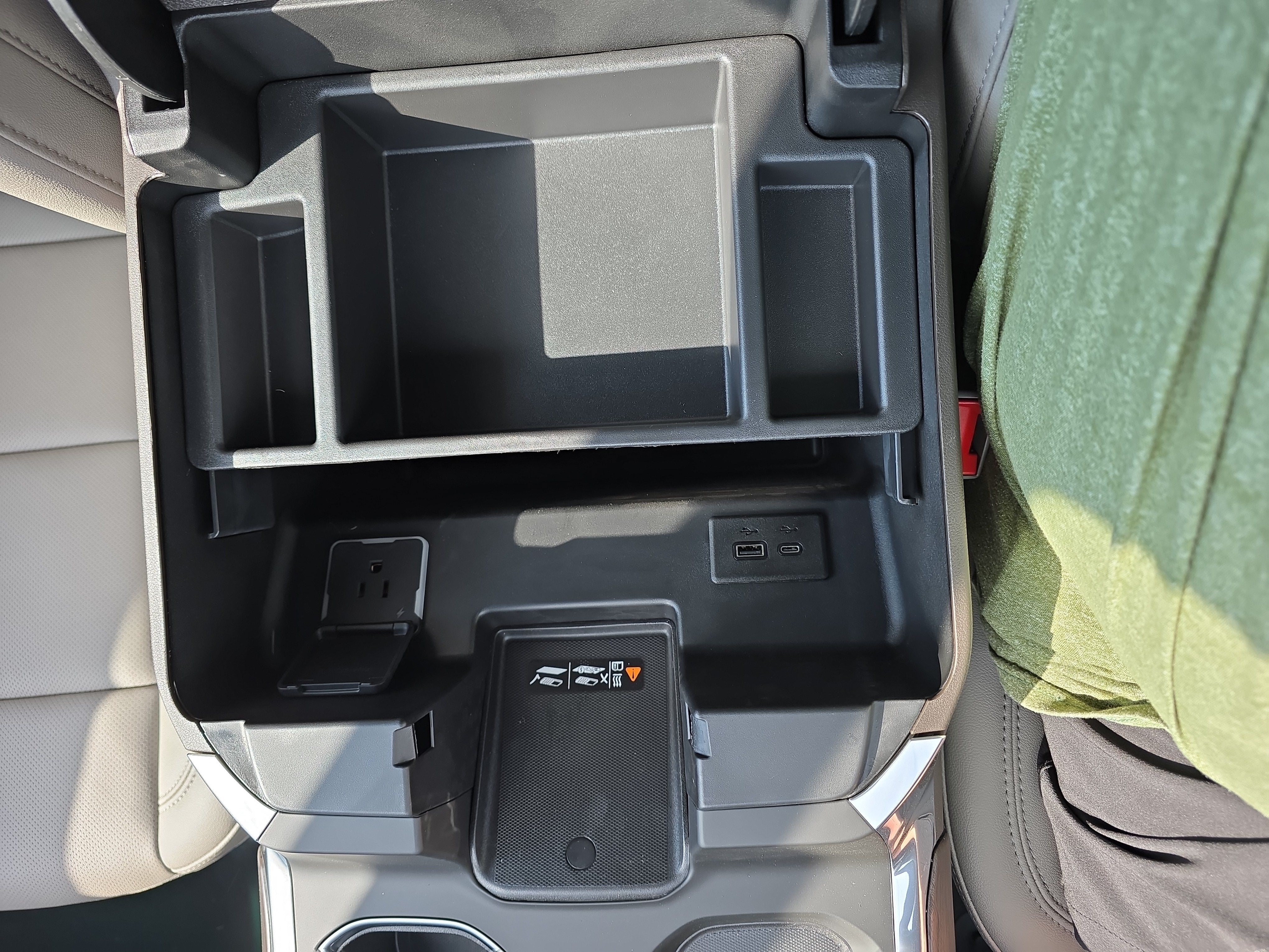 2026 GMC Sierra 1500 SLT - Photo 30