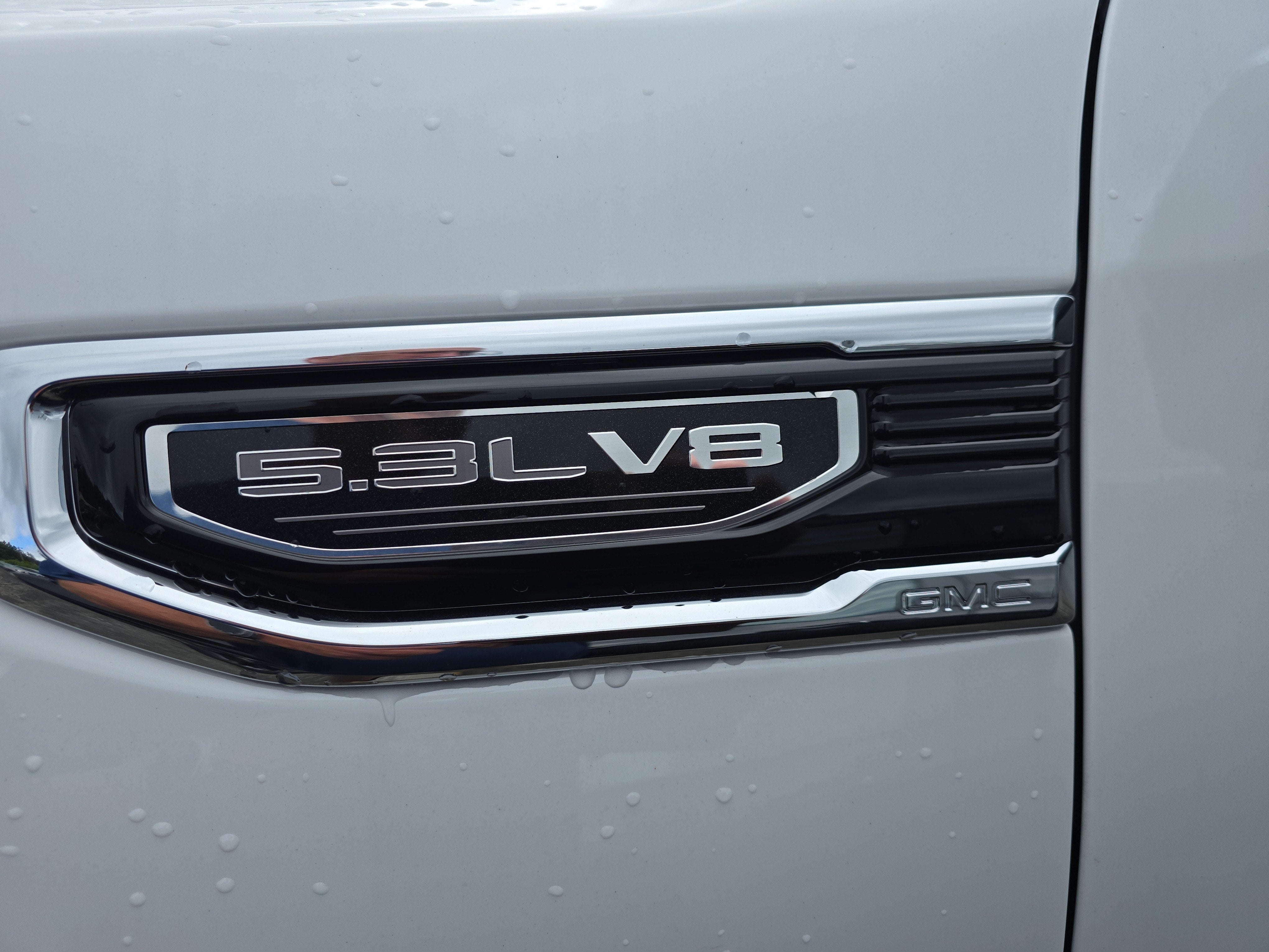 2026 GMC Sierra 1500 SLT - Photo 11