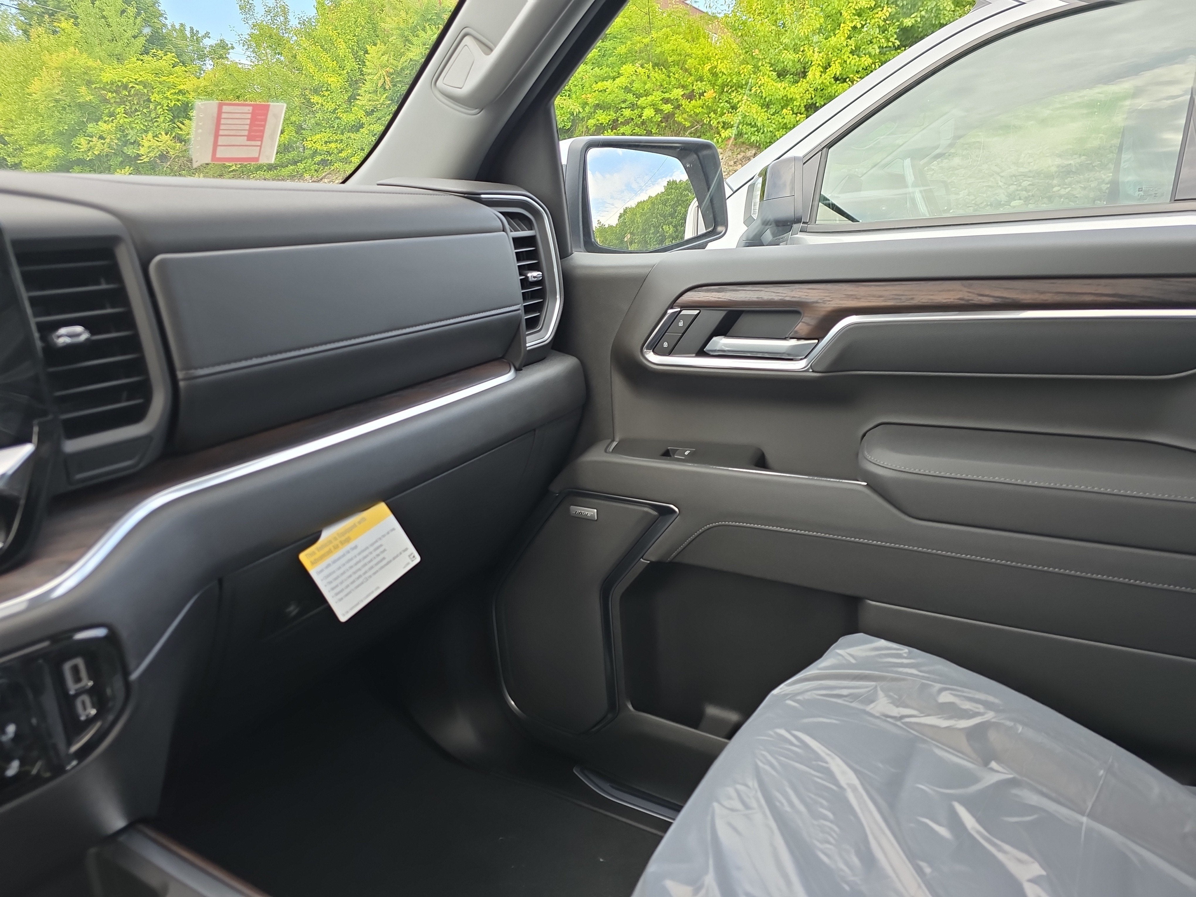 2026 GMC Sierra 1500 SLT - Photo 30