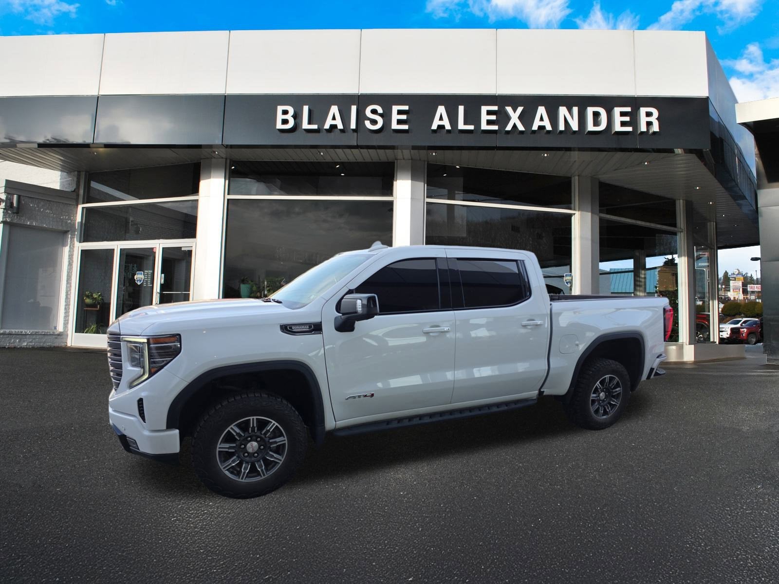 2024 GMC Sierra 1500 AT4