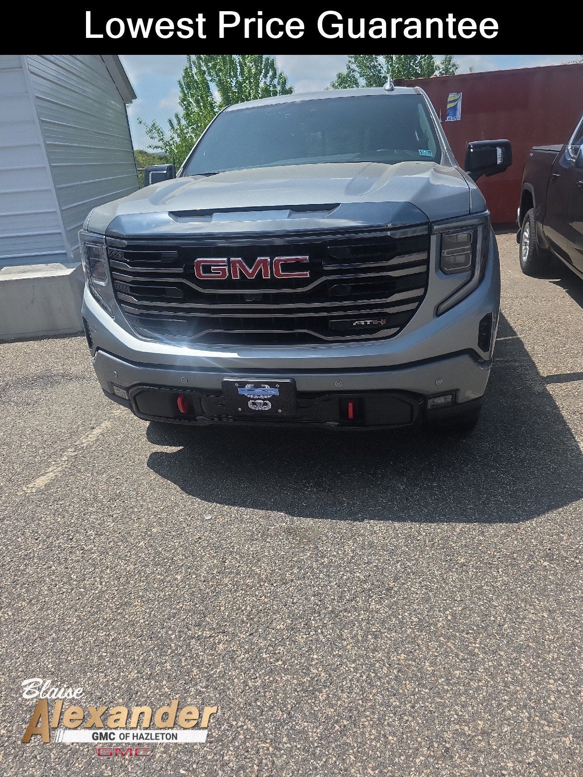 2024 GMC Sierra 4WD Crew Cab Short Box AT4's photo