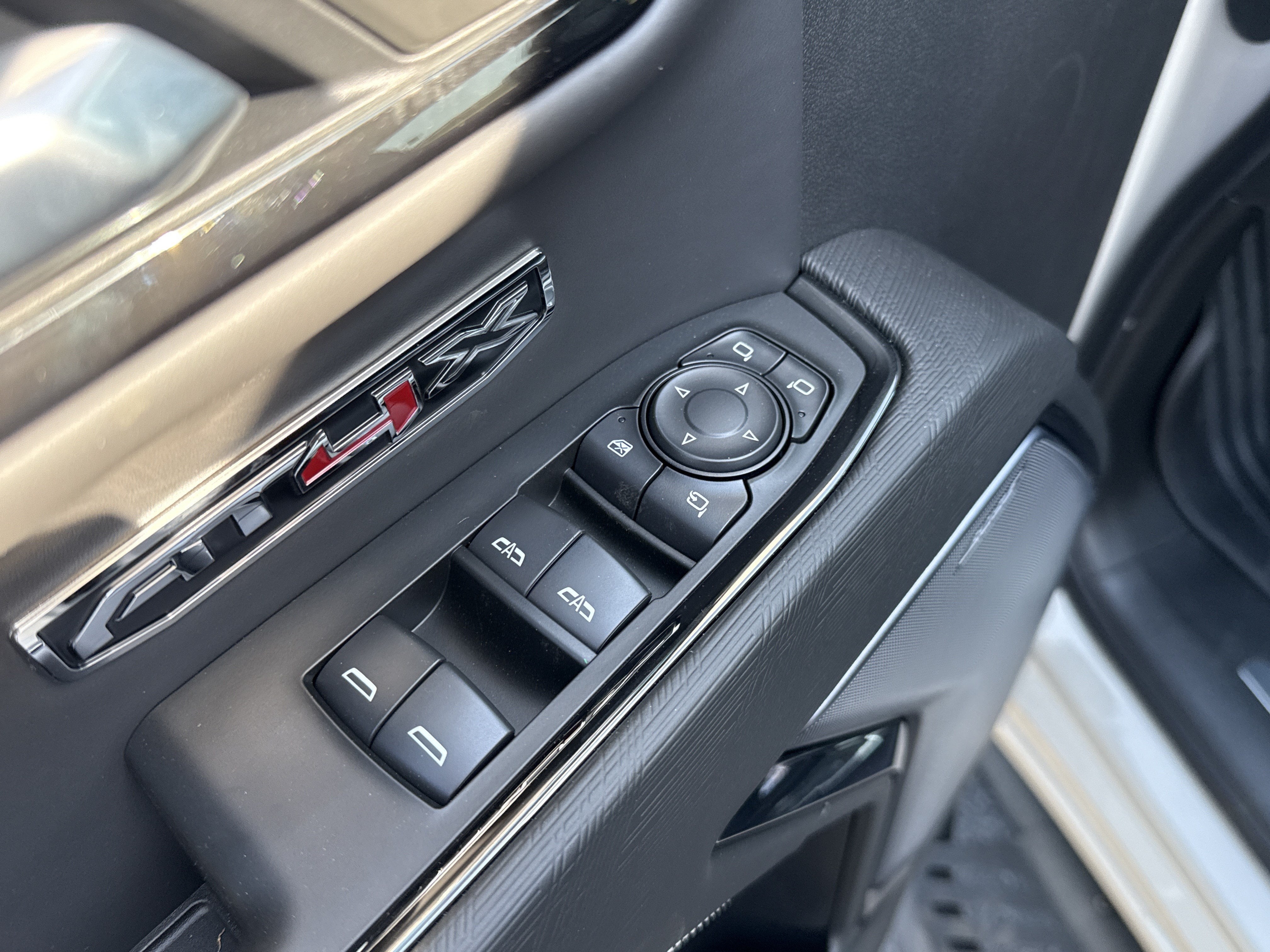 2026 GMC Sierra 1500 AT4X - Photo 17