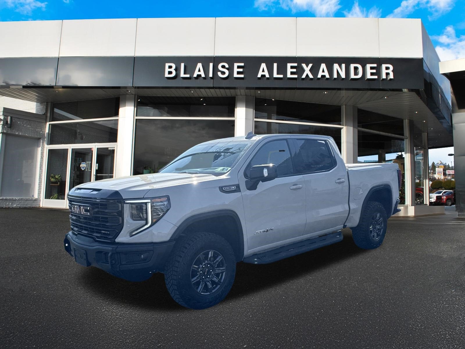 2026 GMC Sierra 1500 AT4X - Photo 7