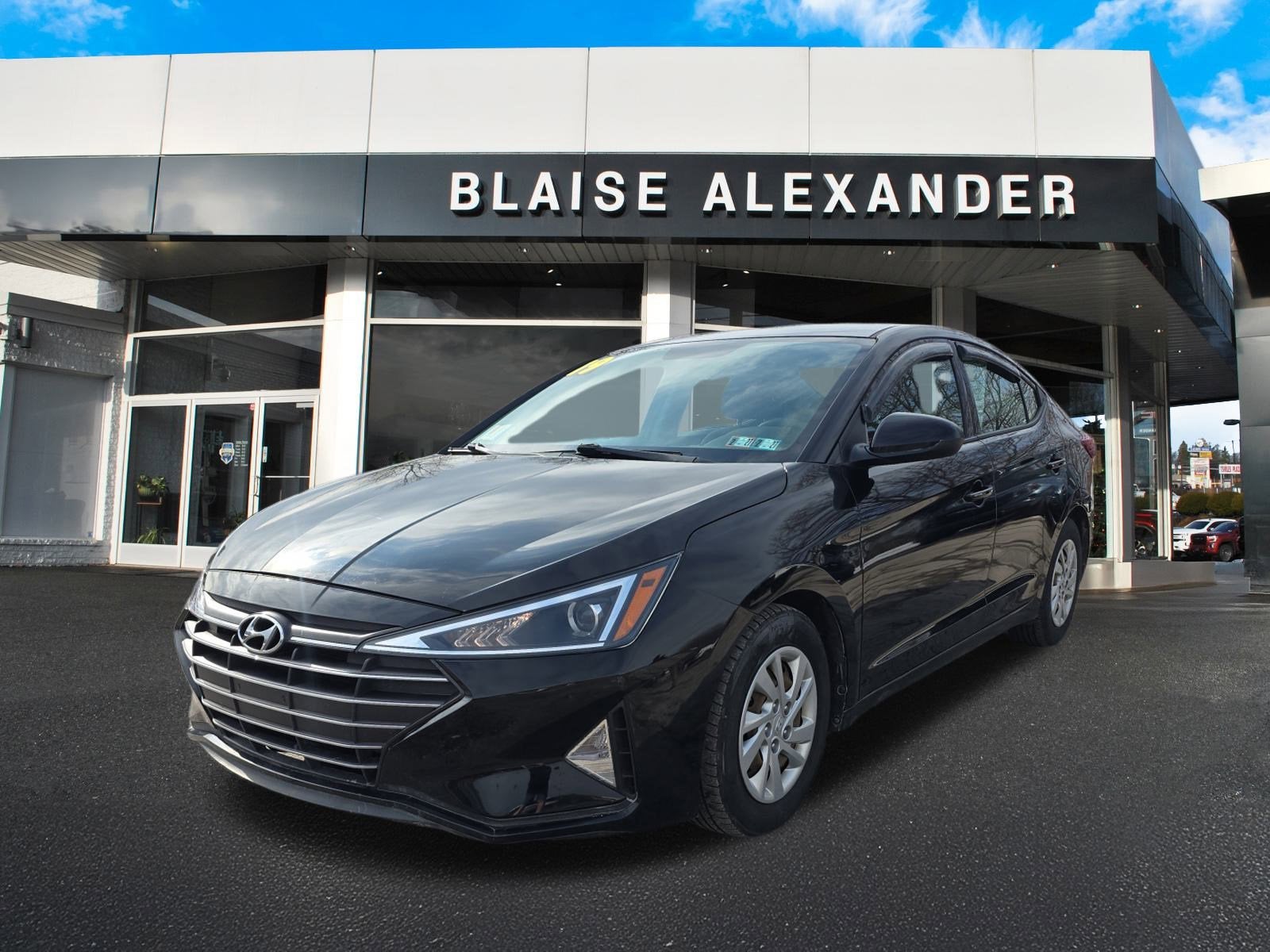 2019 Hyundai Elantra SE