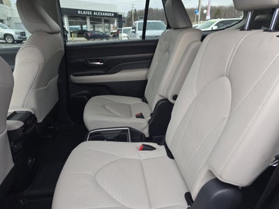 2024 Toyota Grand Highlander XLE